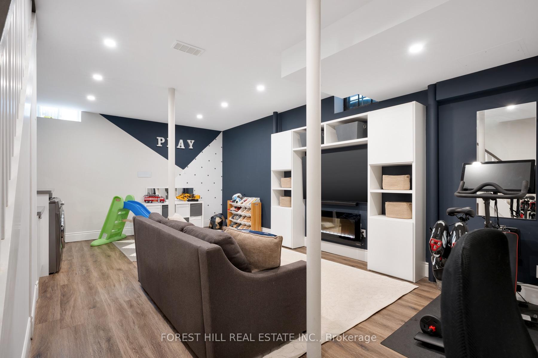 Property photo 43