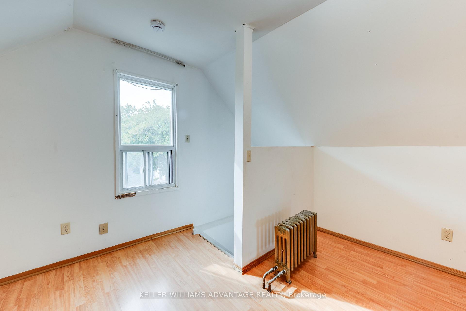 Property photo 35