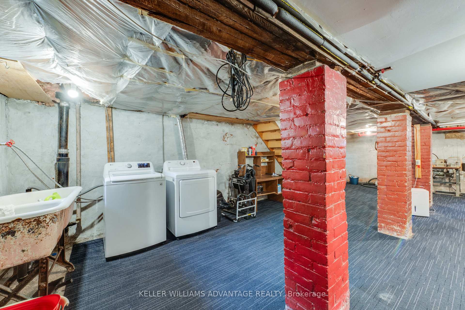 Property photo 43