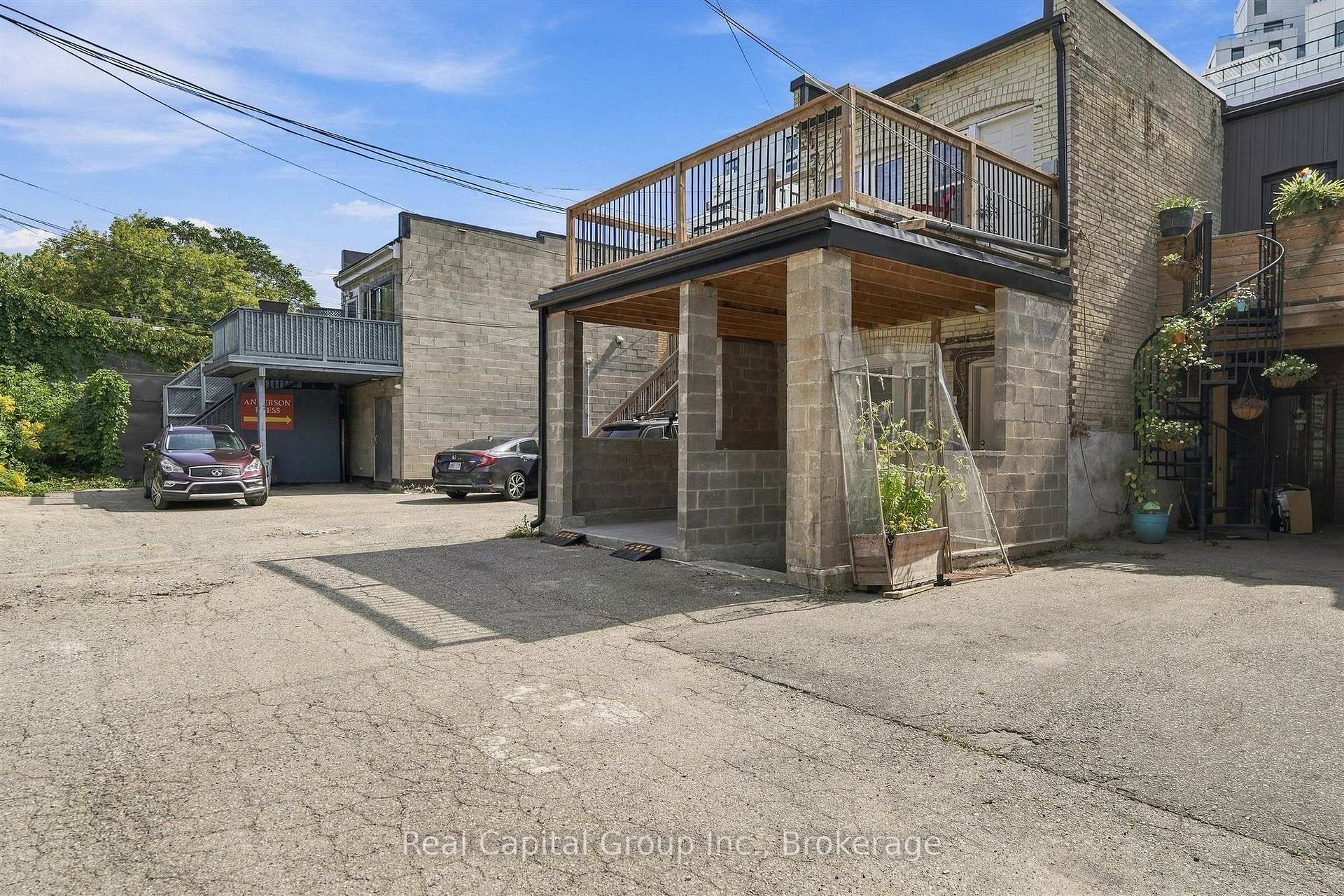 Property photo 9