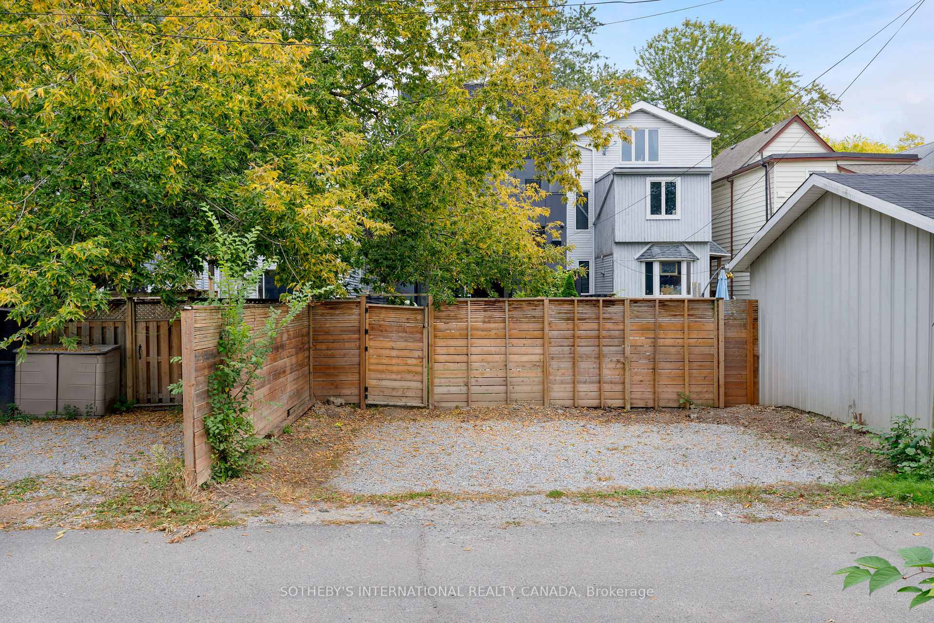 Property photo 20