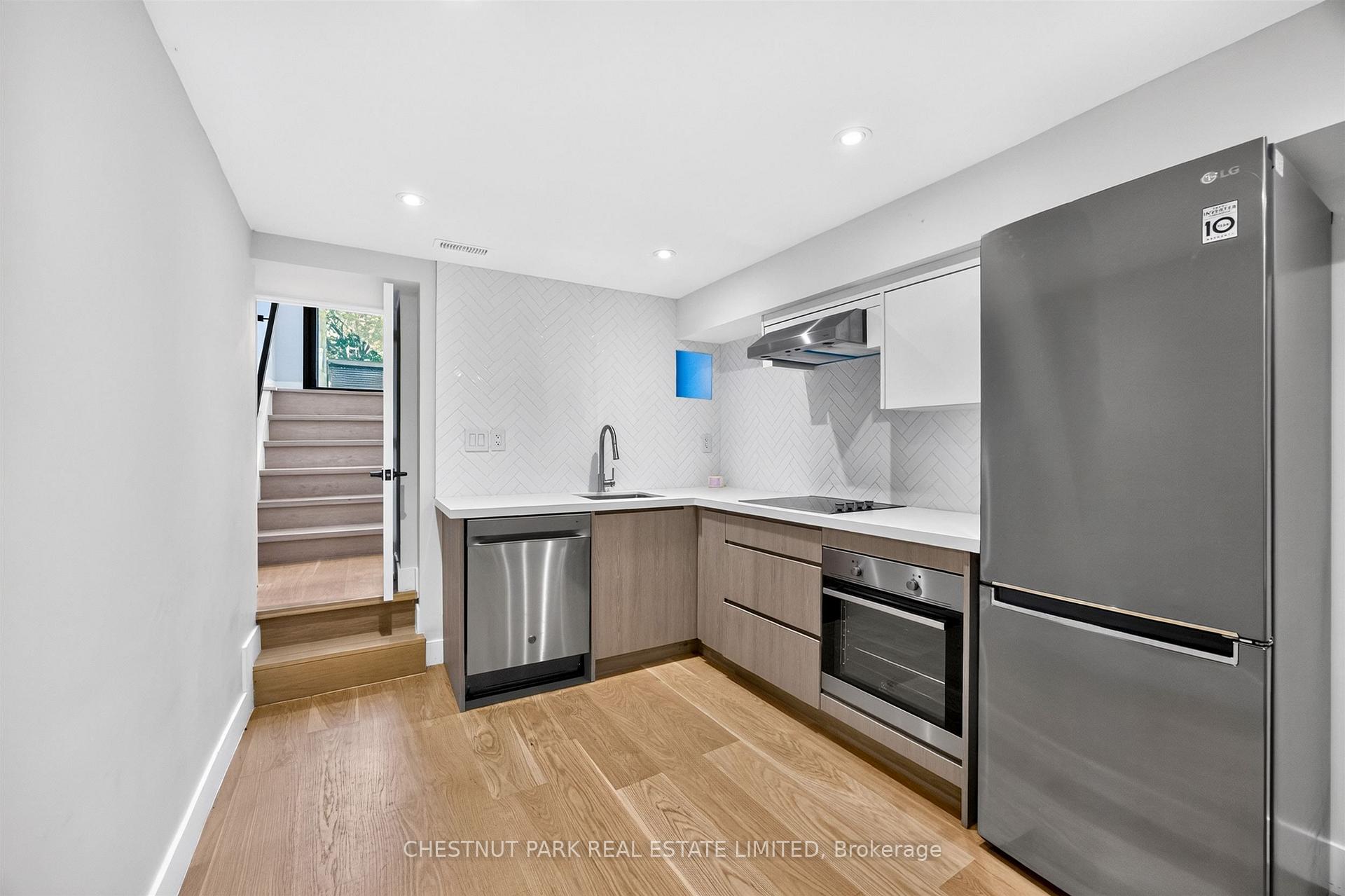 Property photo 37