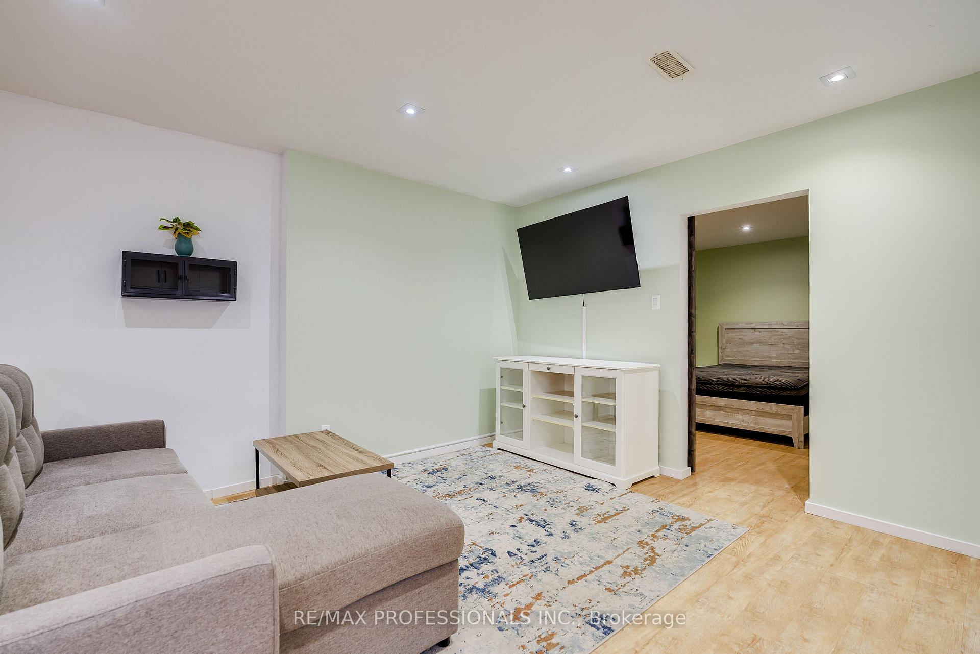 Property photo 36