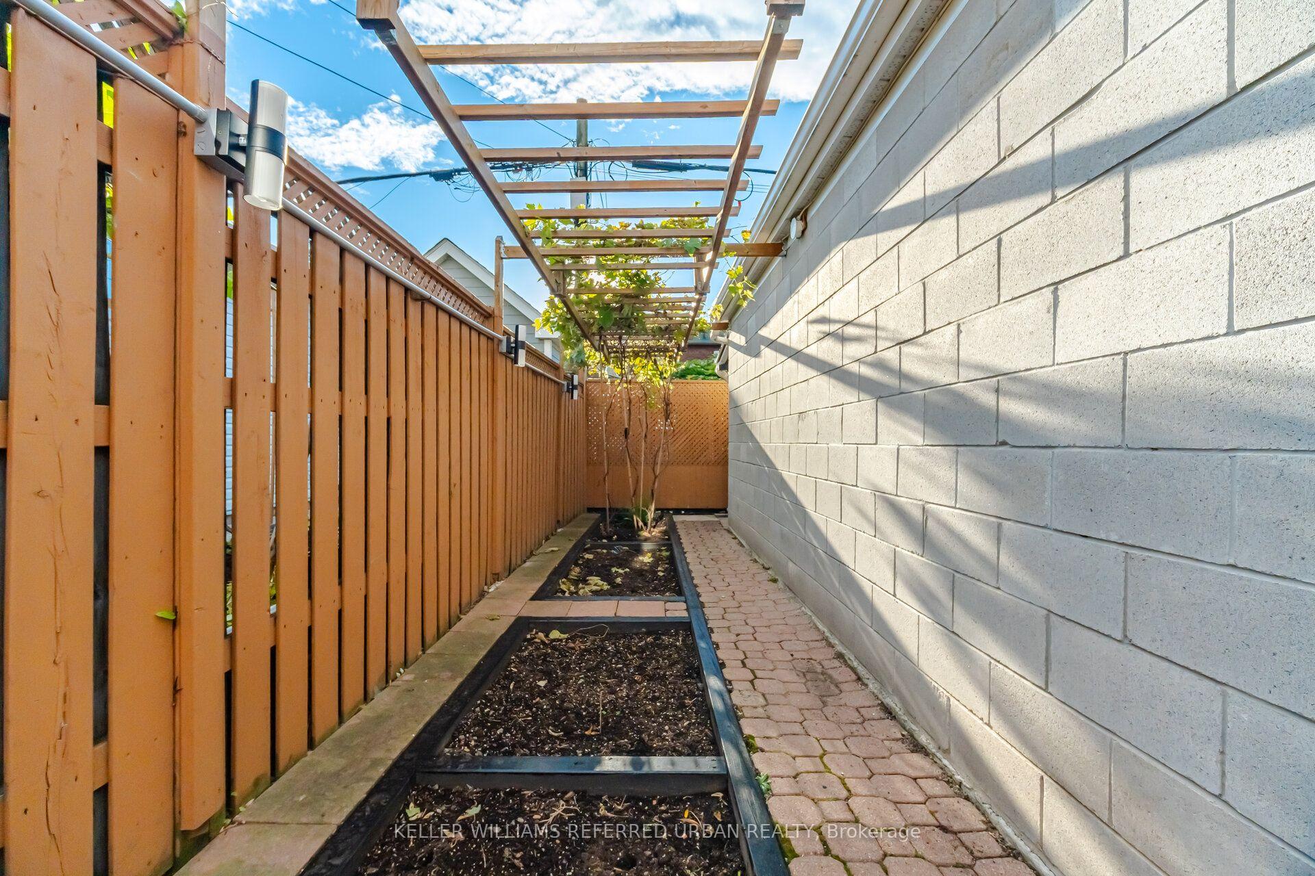 Property photo 45