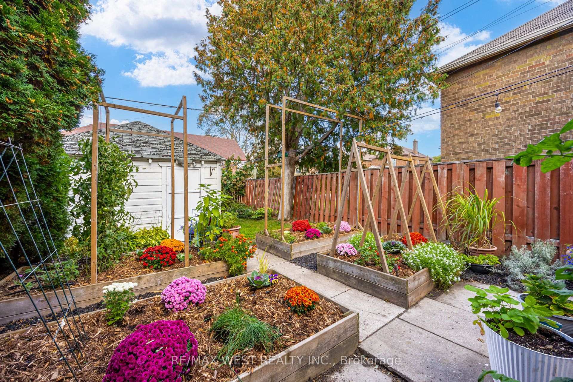 Property photo 34