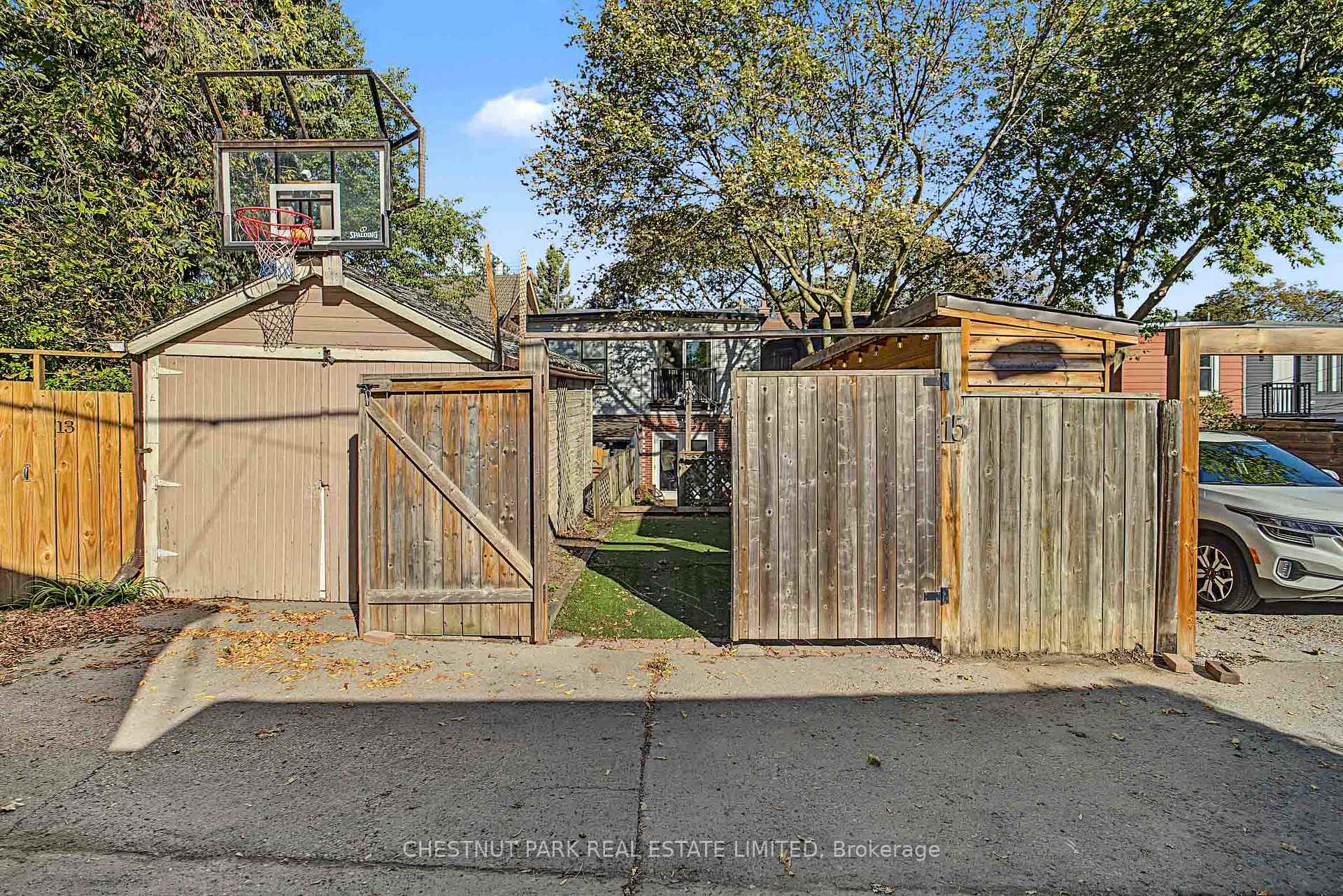 Property photo 44