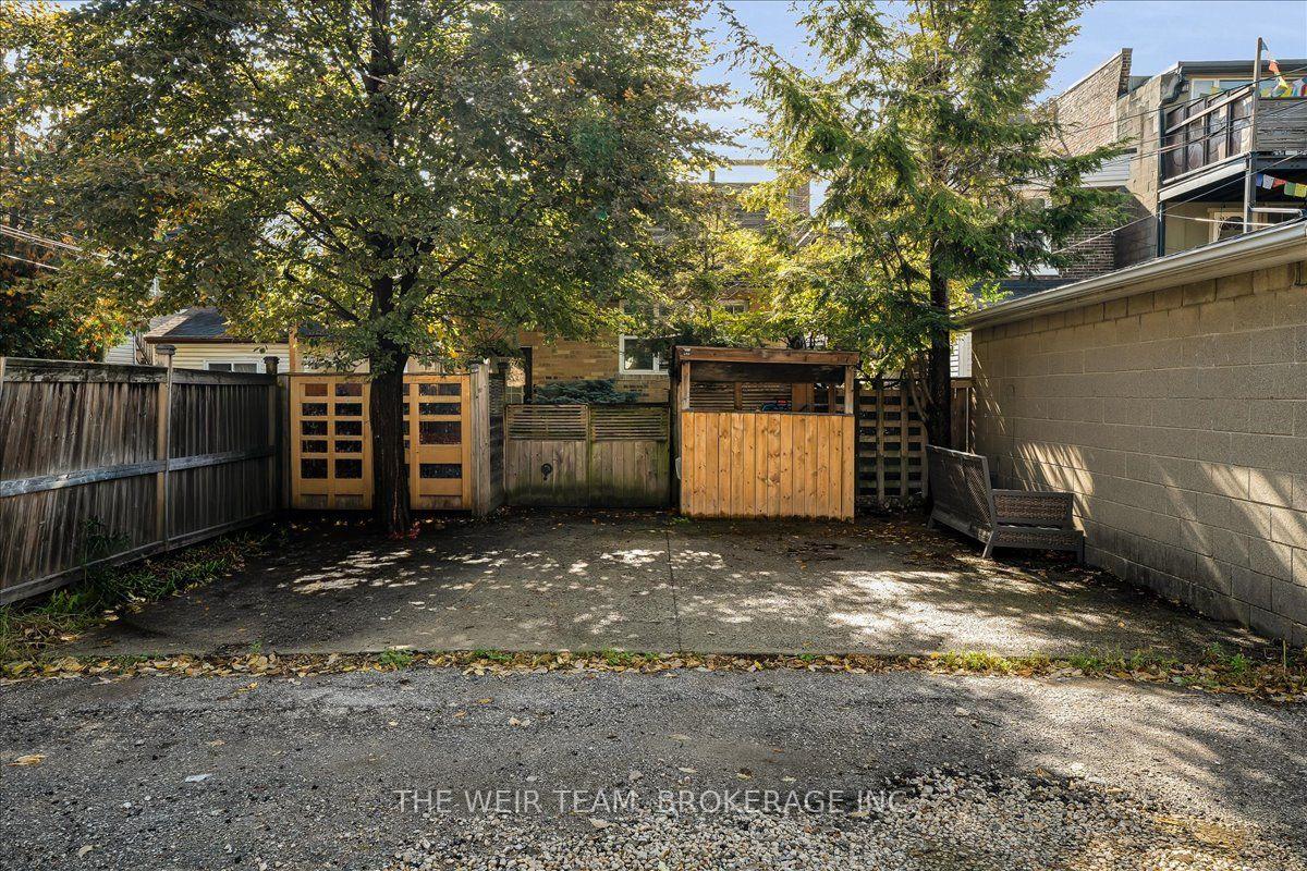 Property photo 30