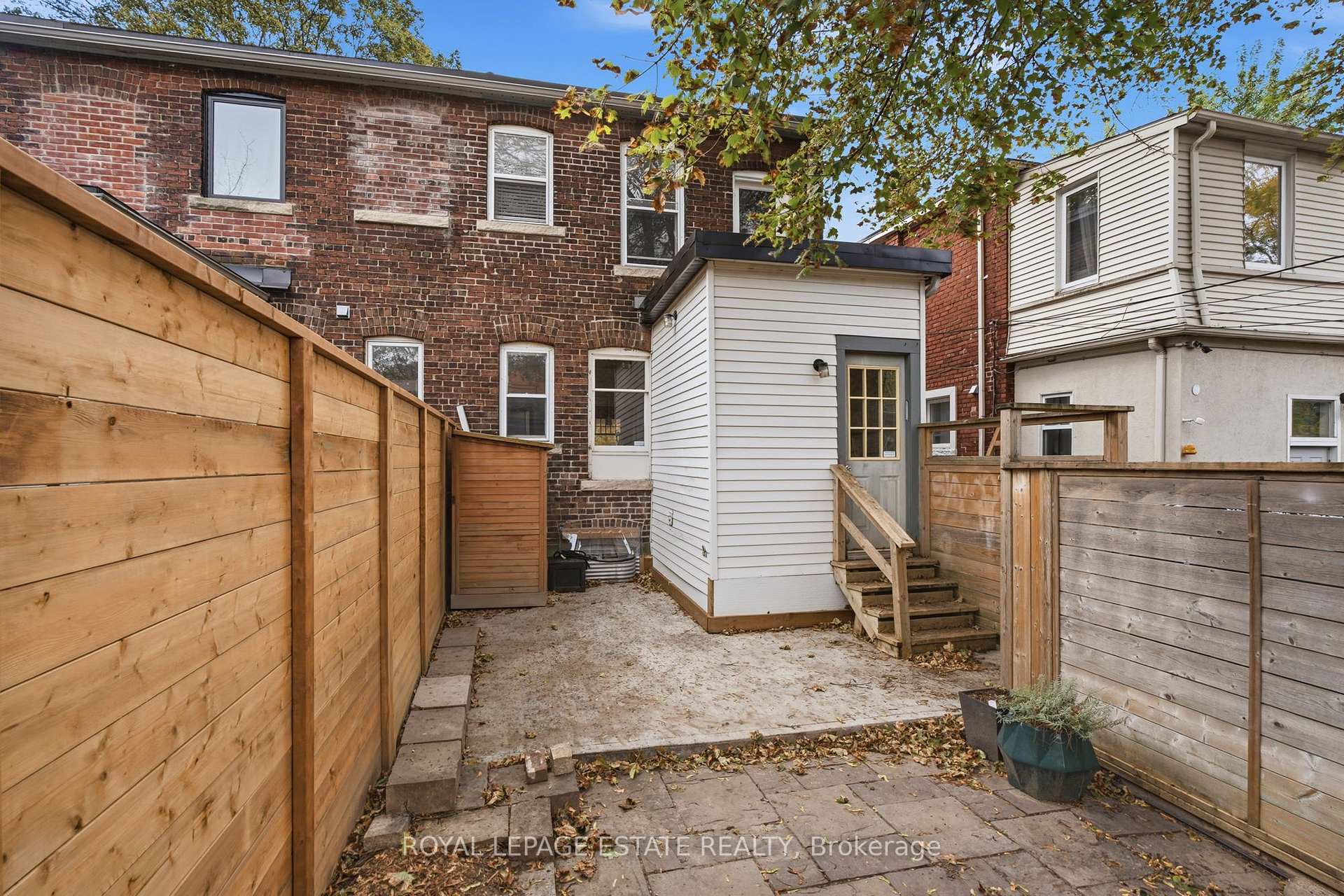 Property photo 43