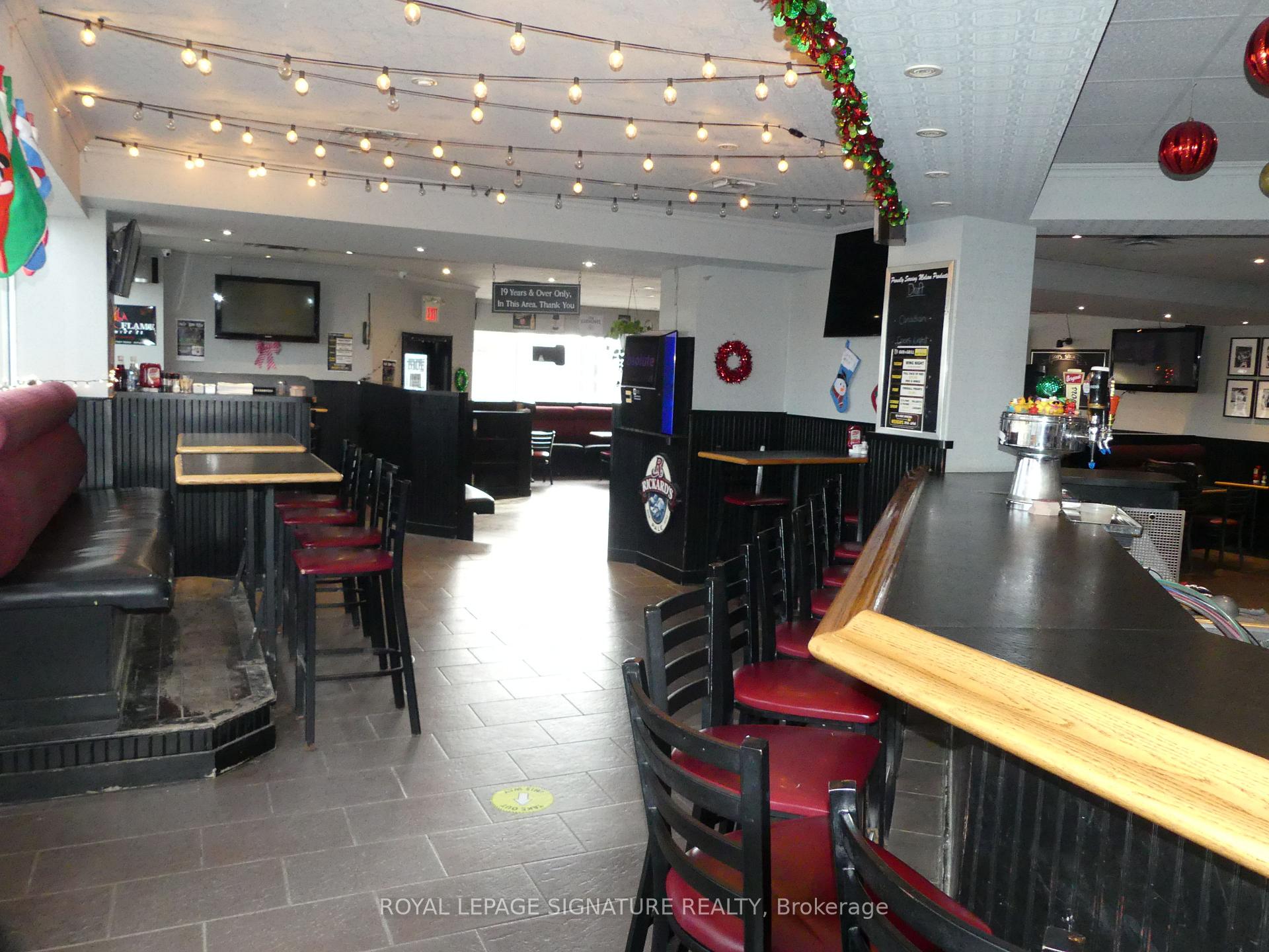 17335 Yonge Street