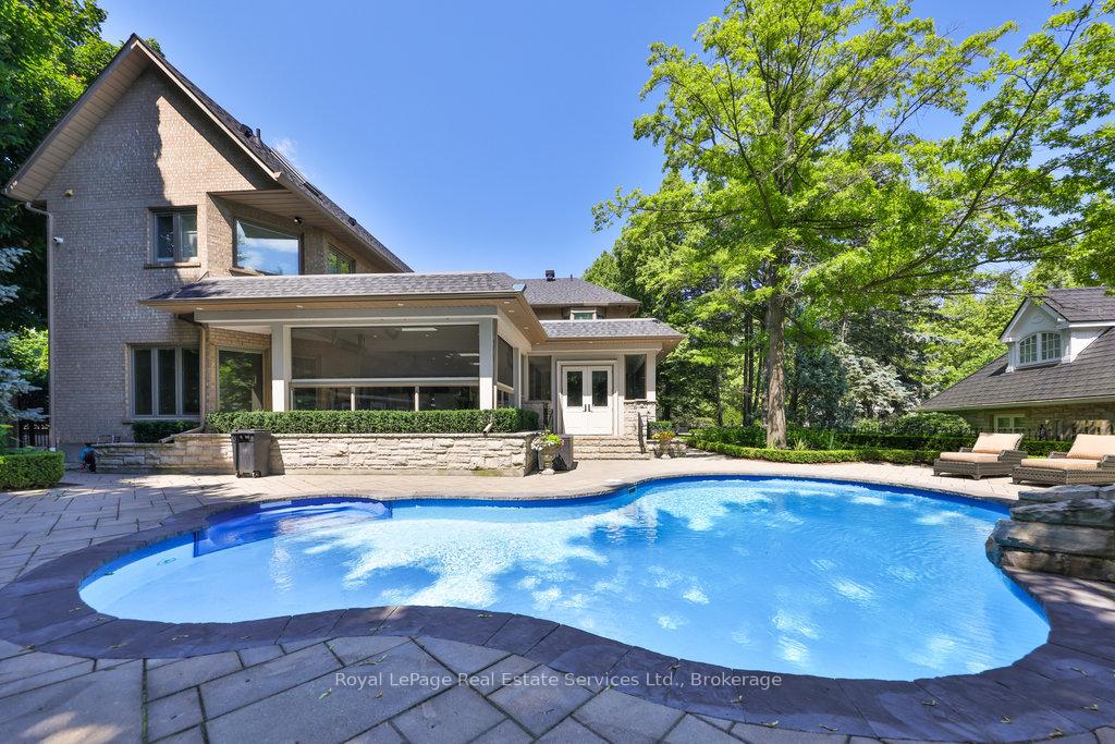 Property photo 38