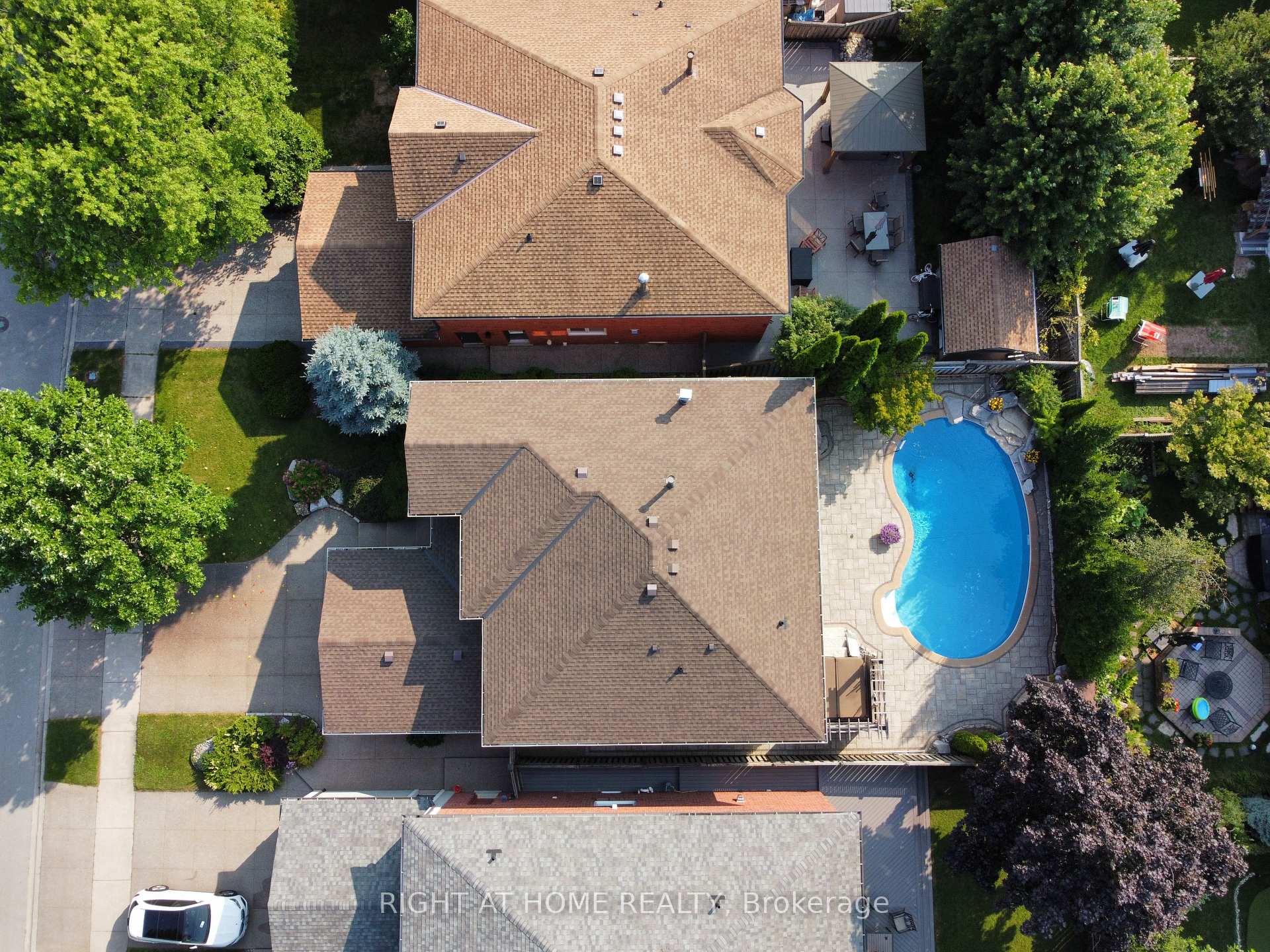 Property photo 42