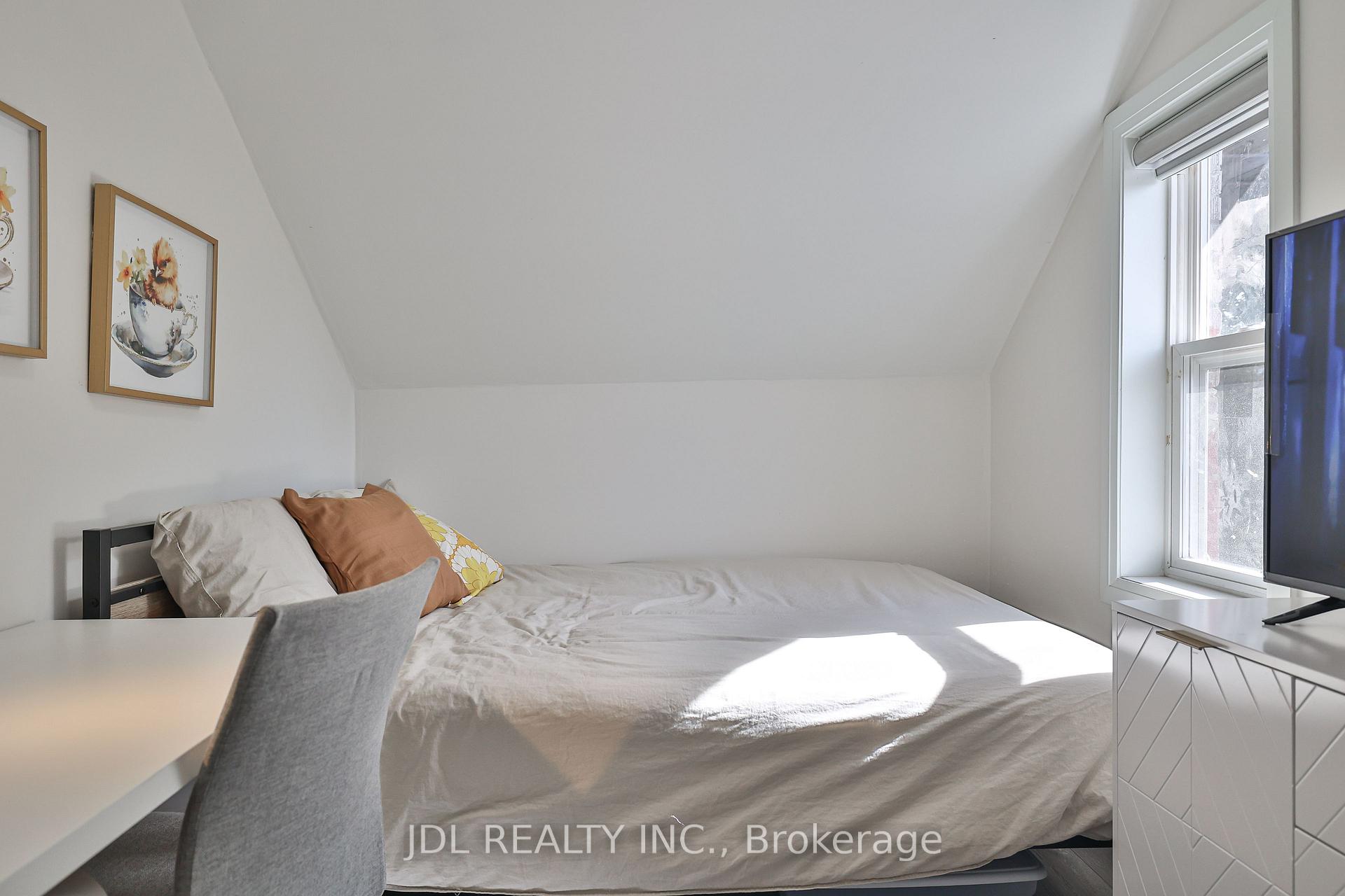 Property photo 46