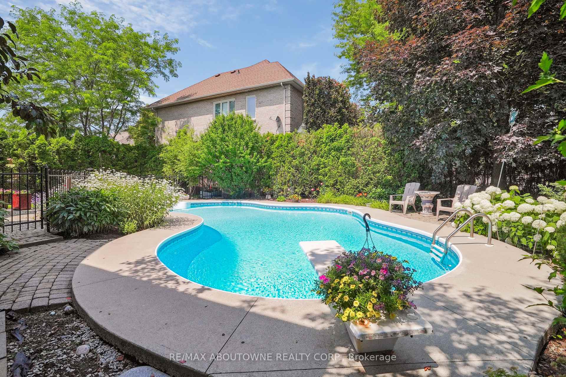 Property photo 31