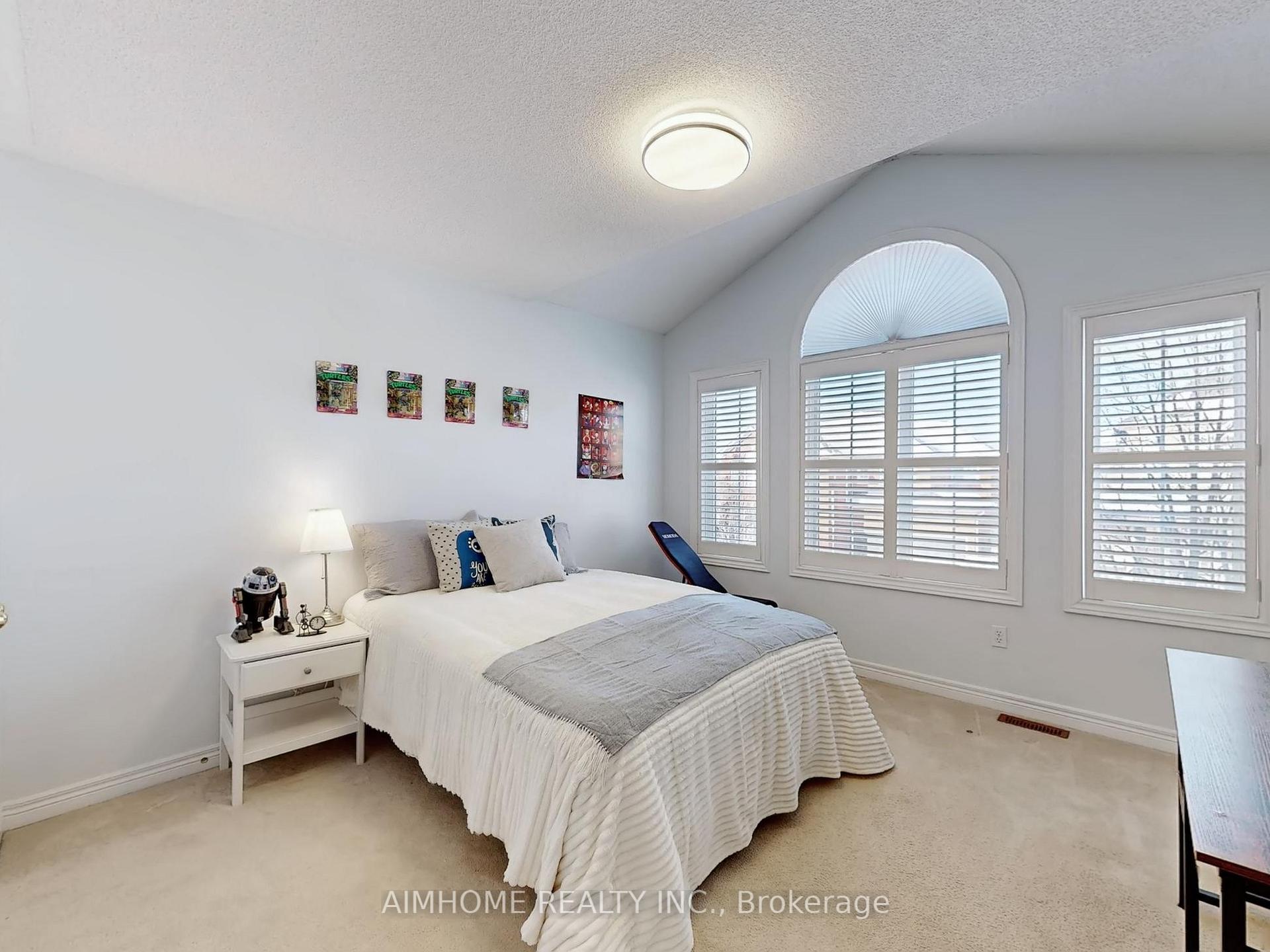 Property photo 24