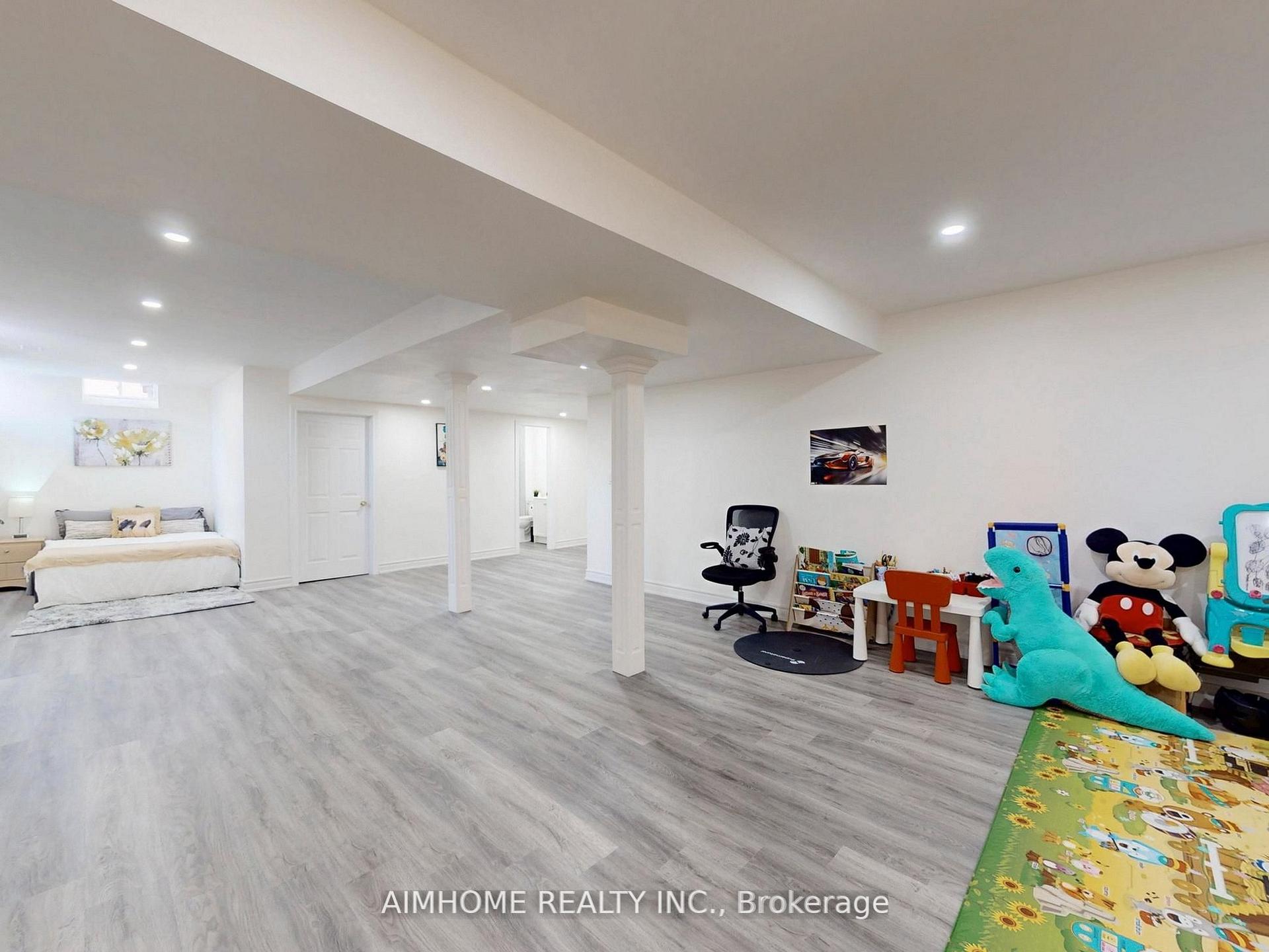 Property photo 31