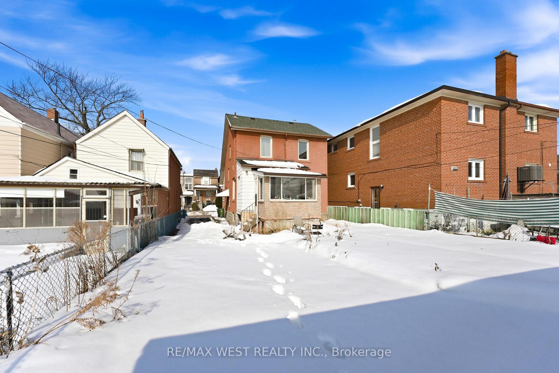 Property photo 40