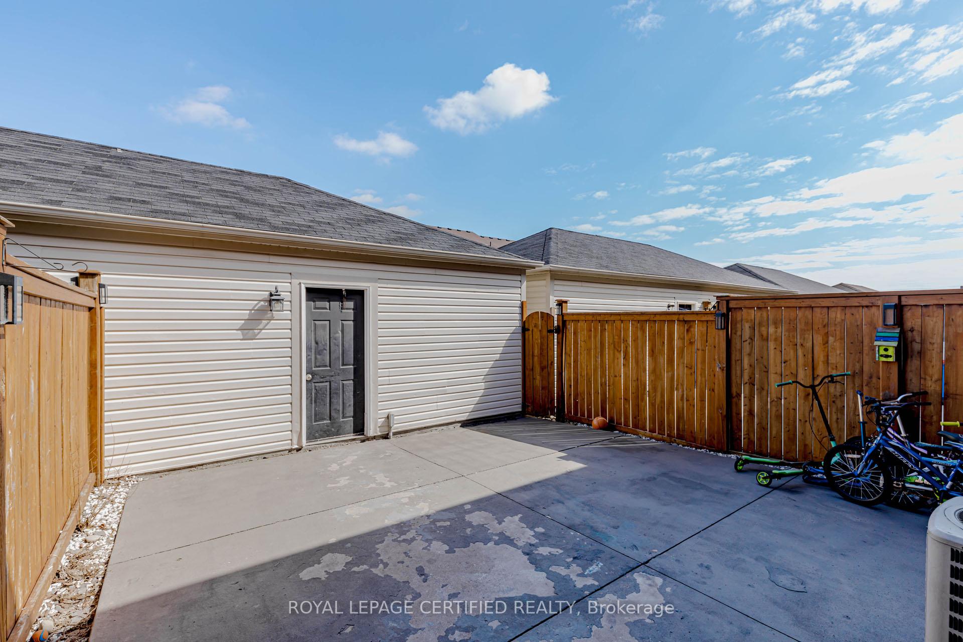 Property photo 42