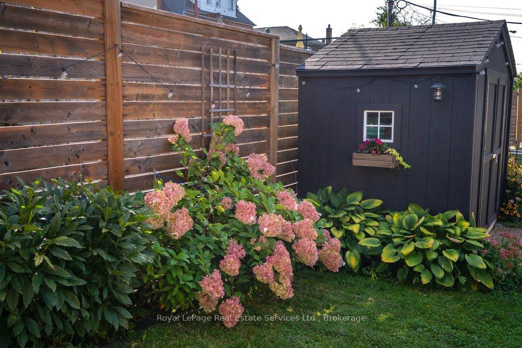 Property photo 33