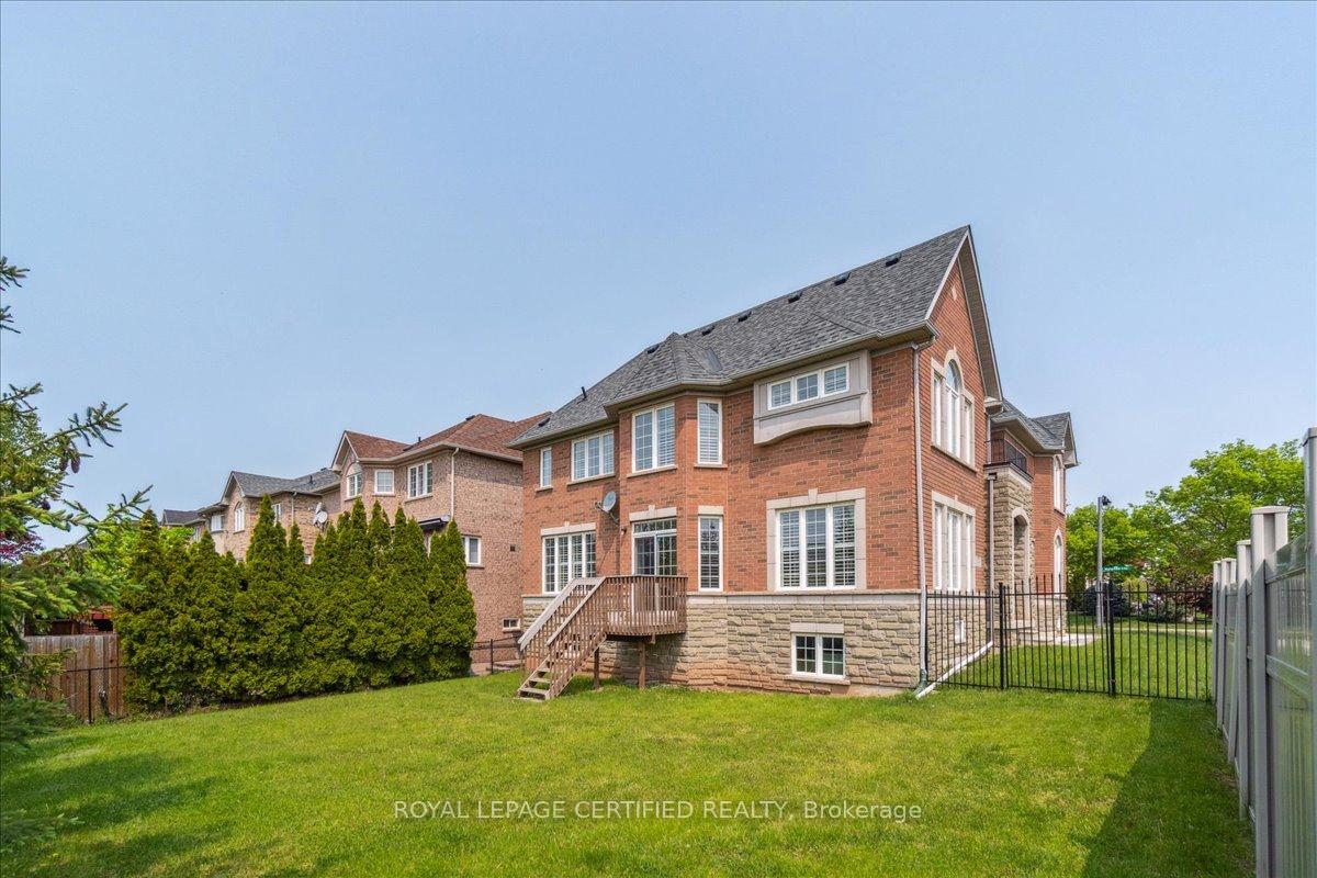 Property photo 30