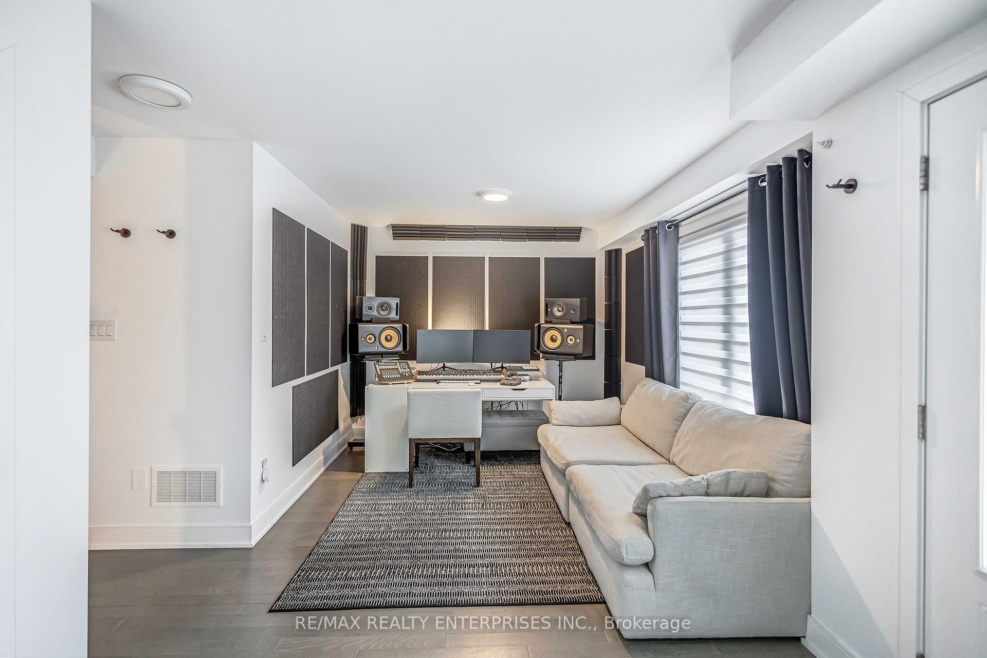Property photo 48