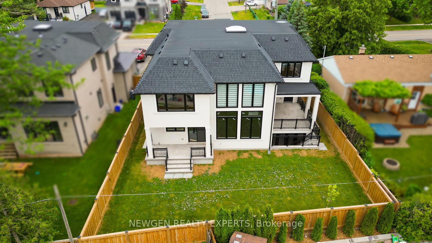 Property photo 43