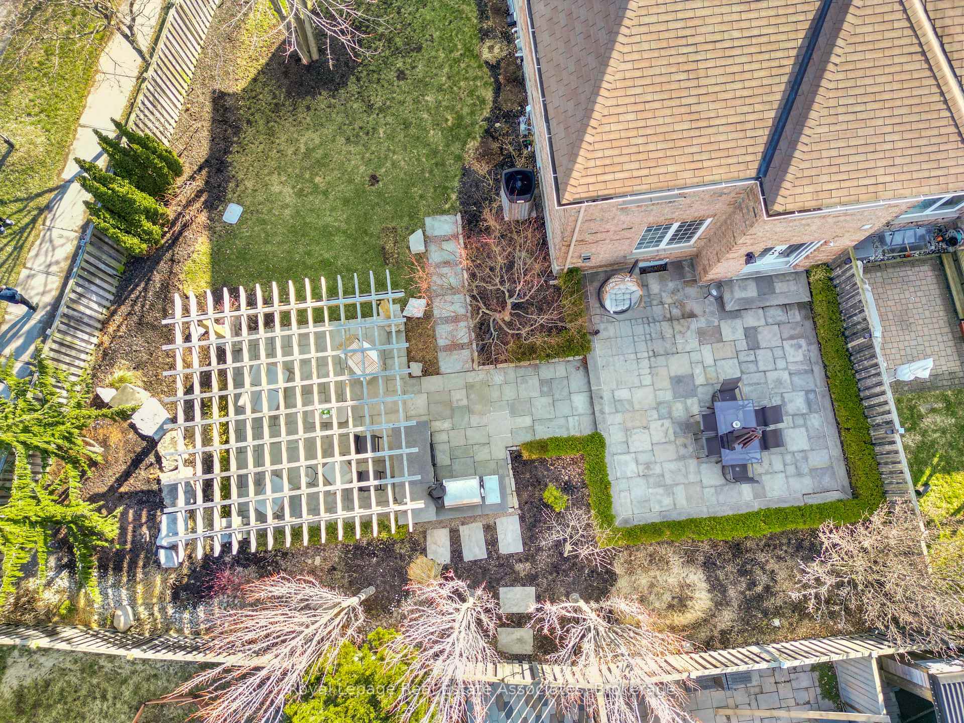 Property photo 30