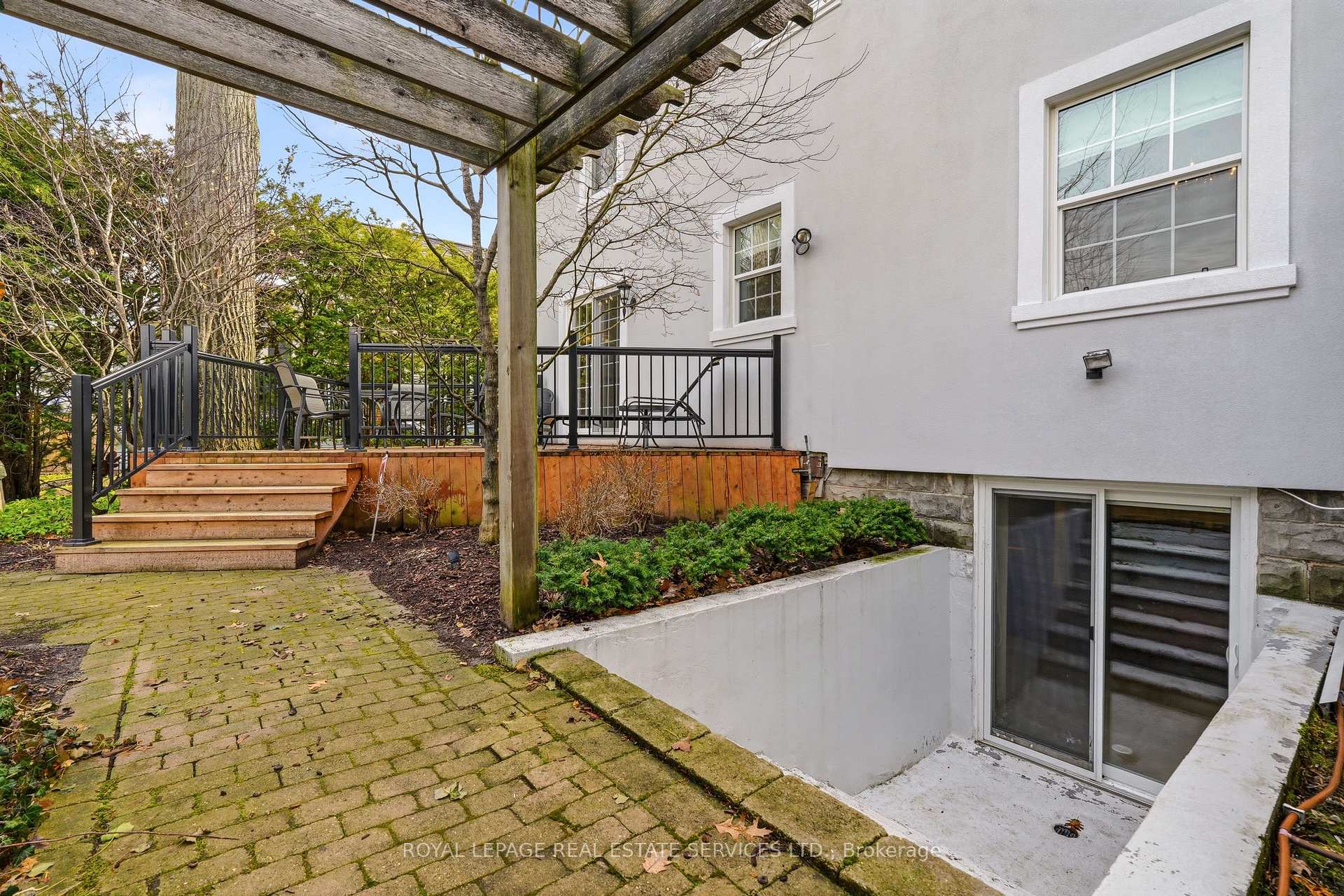 Property photo 44
