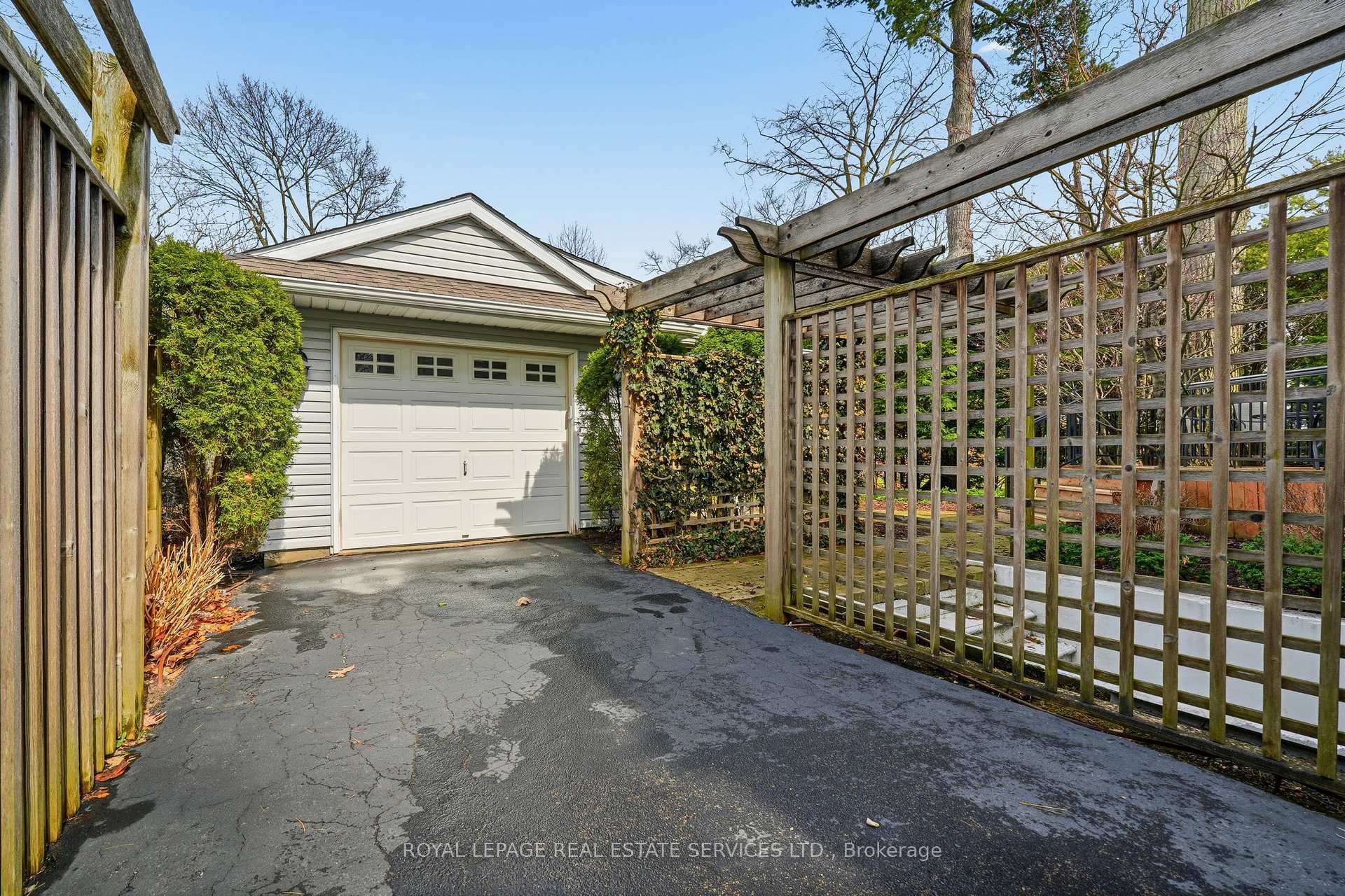 Property photo 46