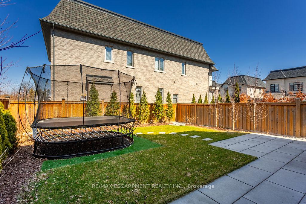 Property photo 38