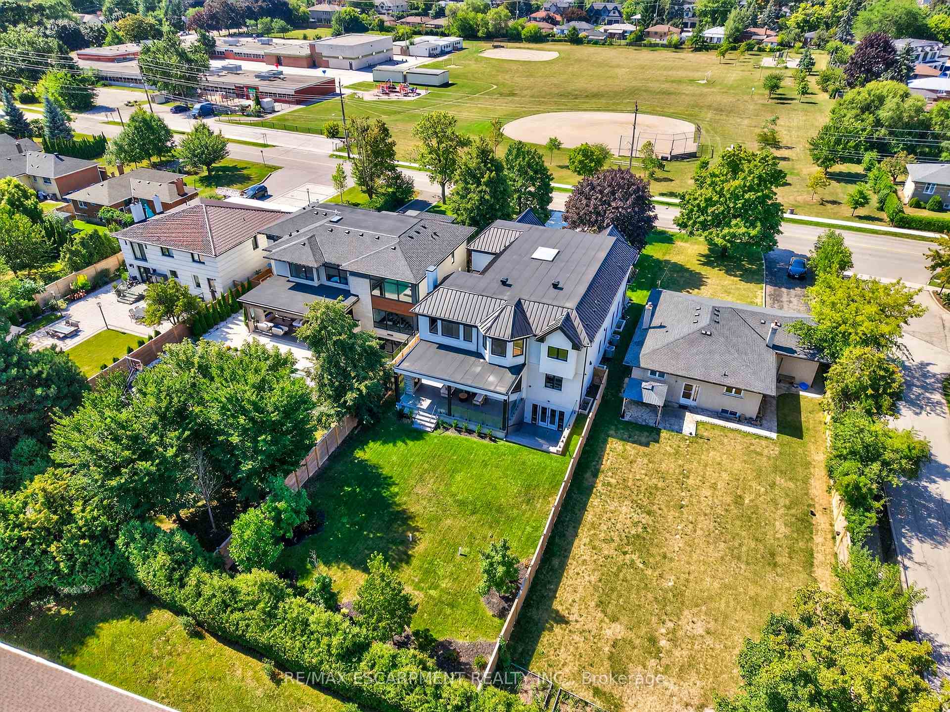 Property photo 42