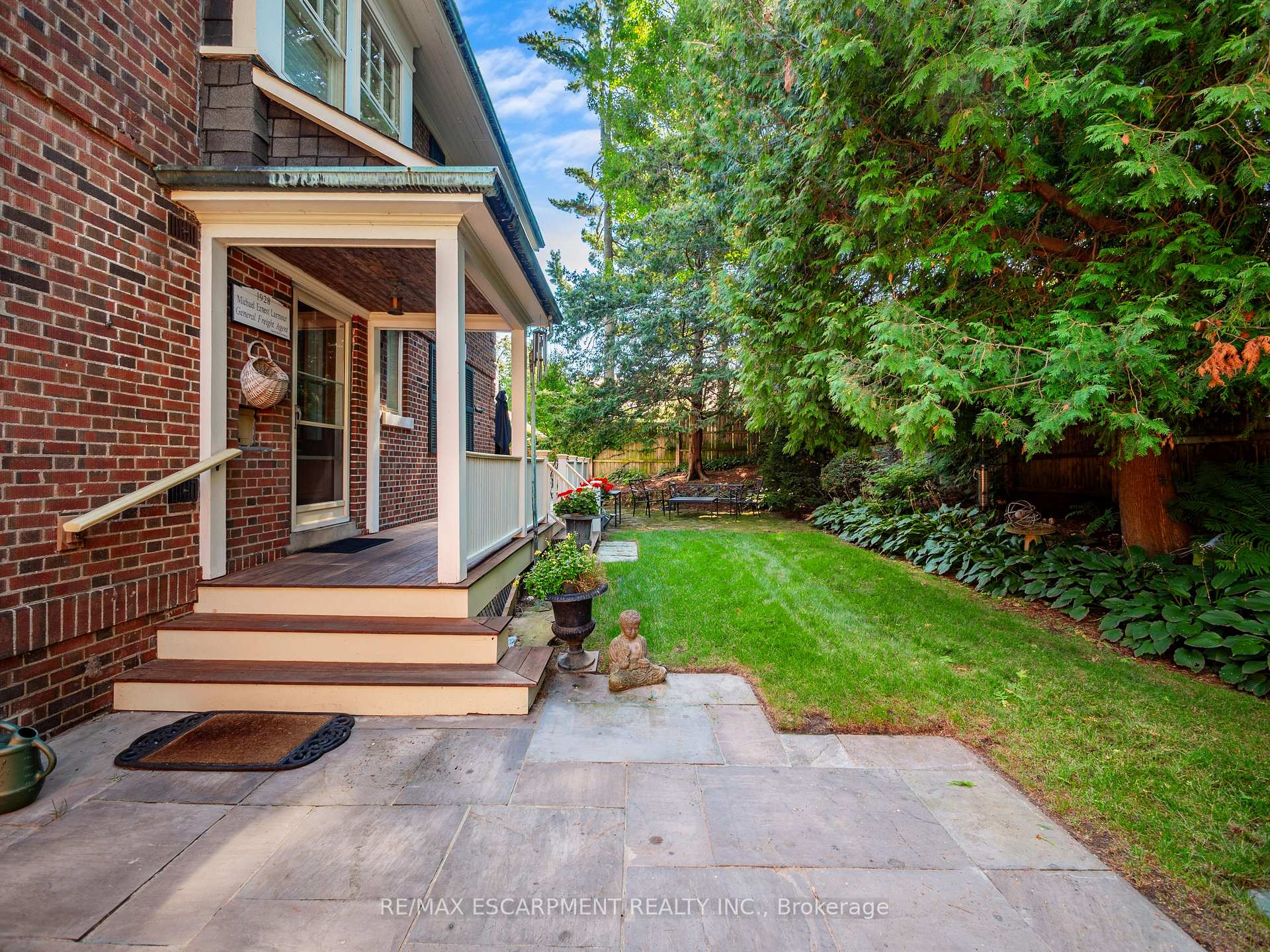 Property photo 34