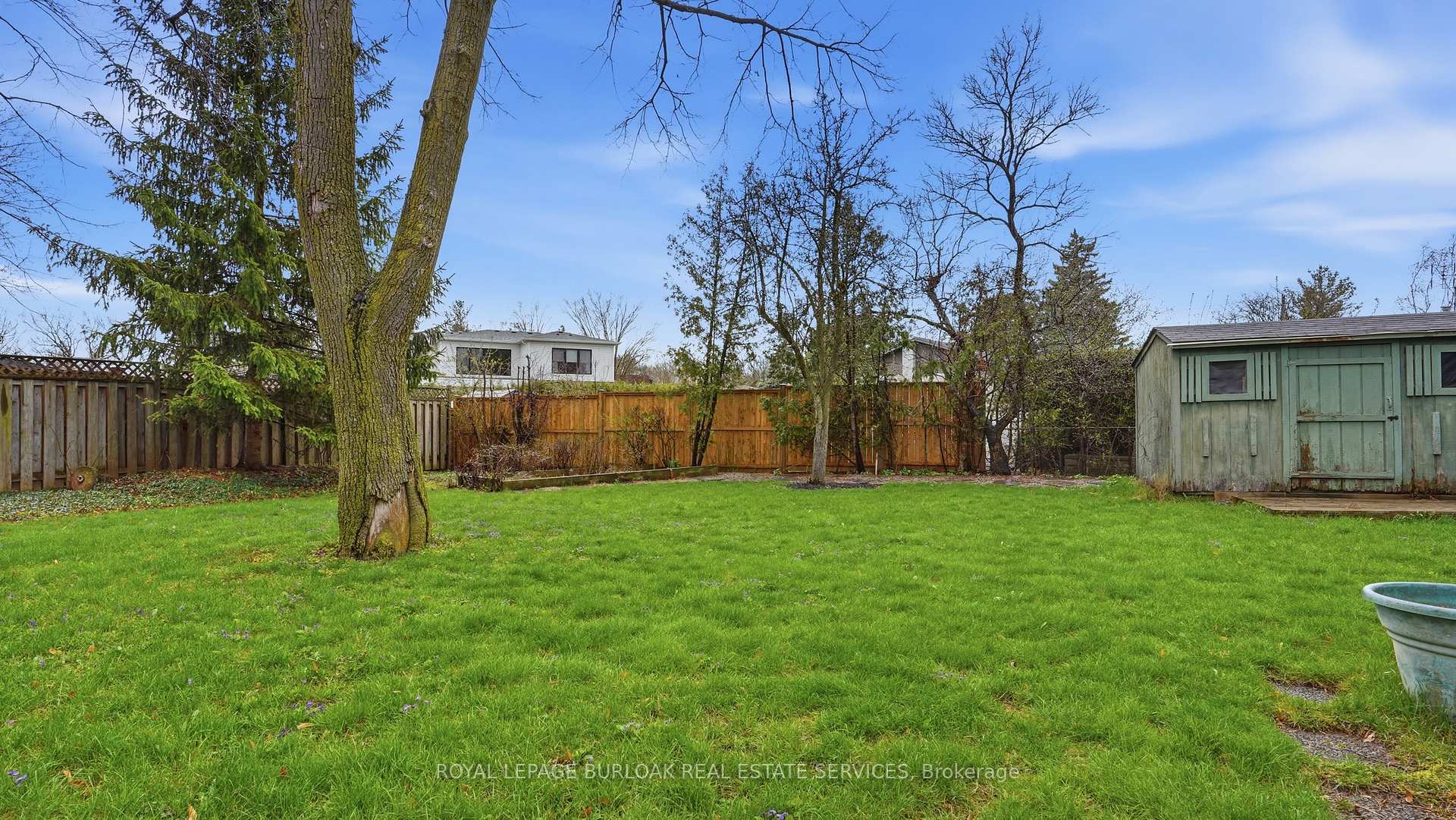 Property photo 32