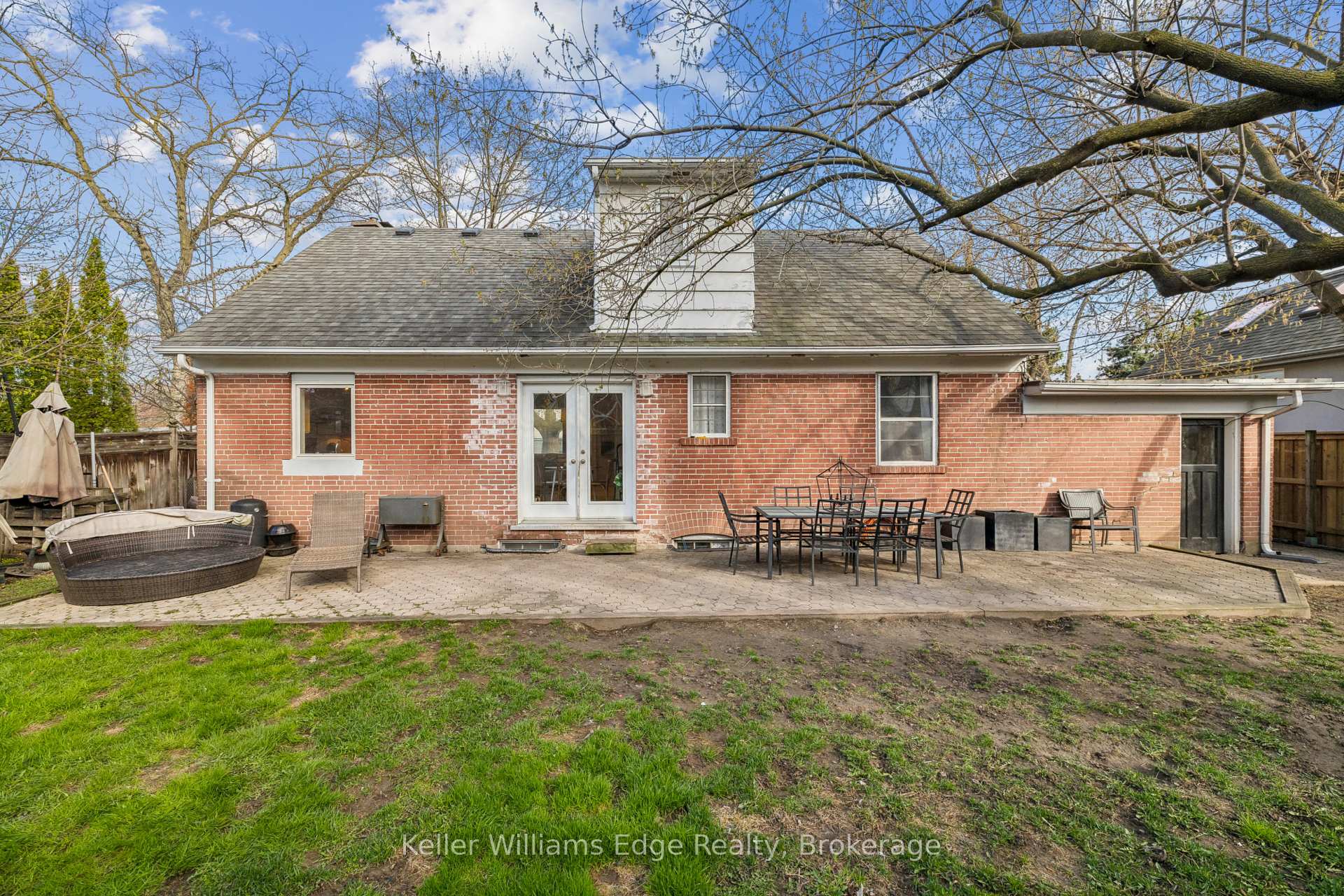 Property photo 32