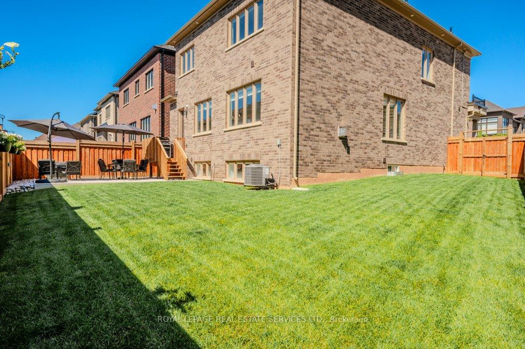 Property photo 44