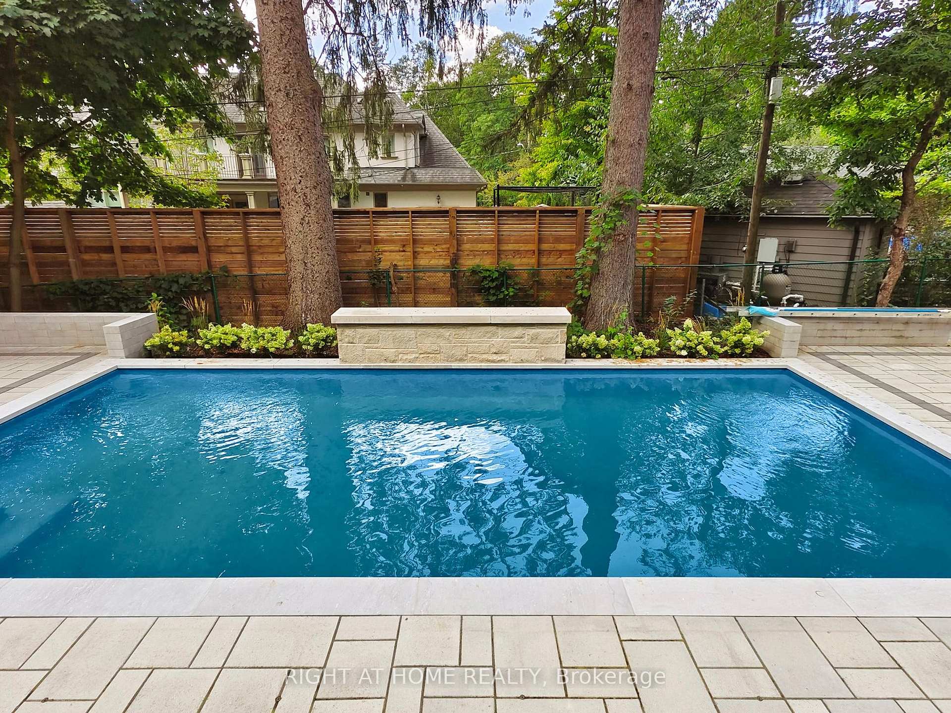 Property photo 44