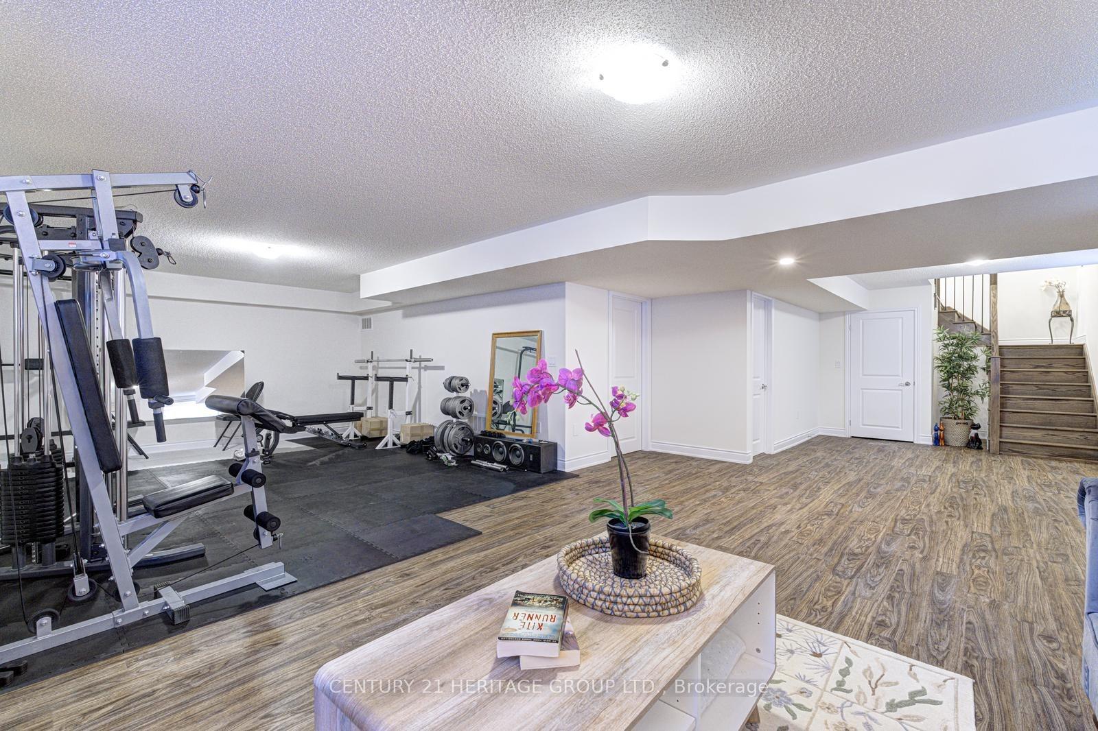 Property photo 38