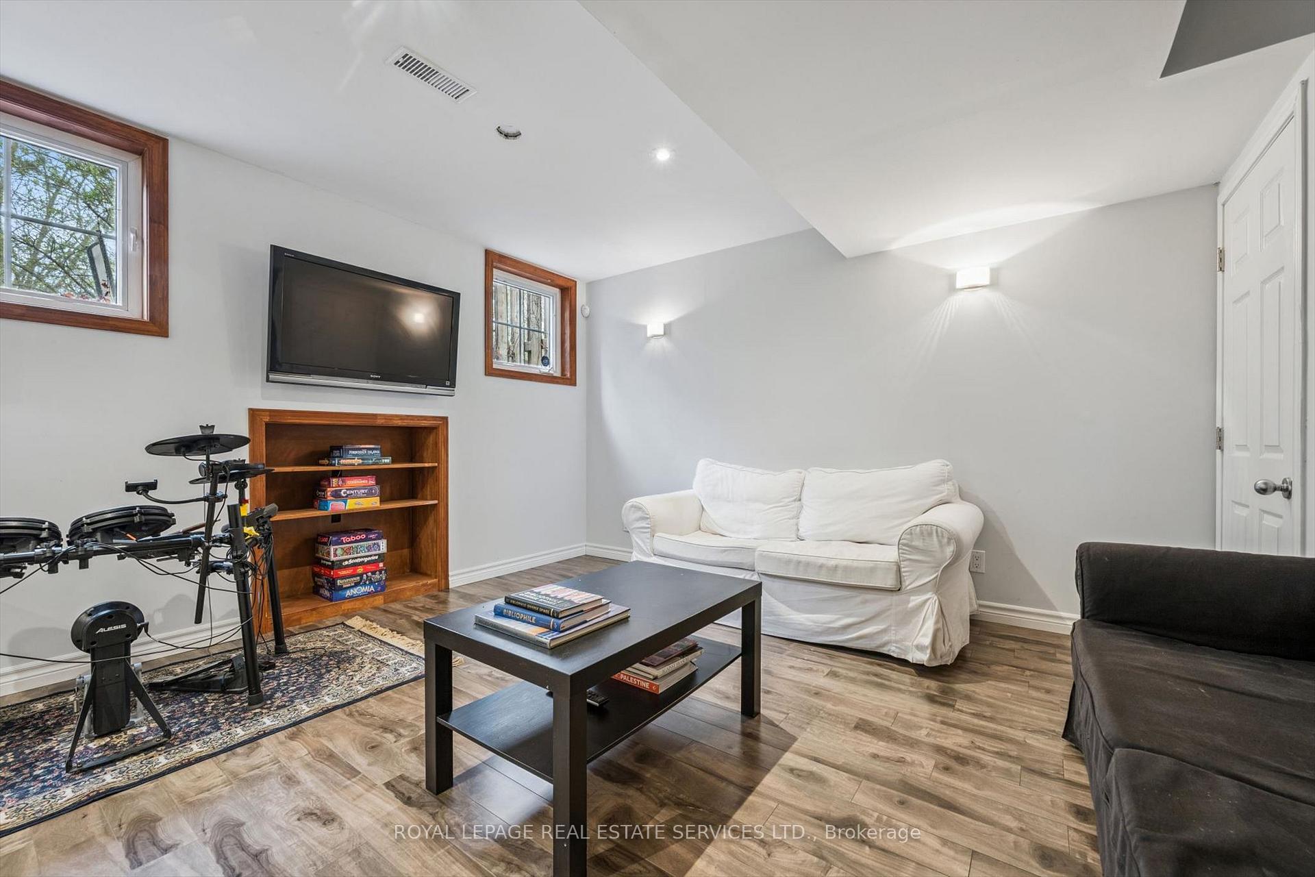 Property photo 22