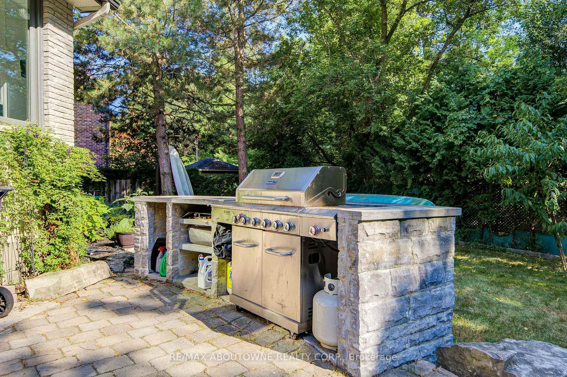 Property photo 25