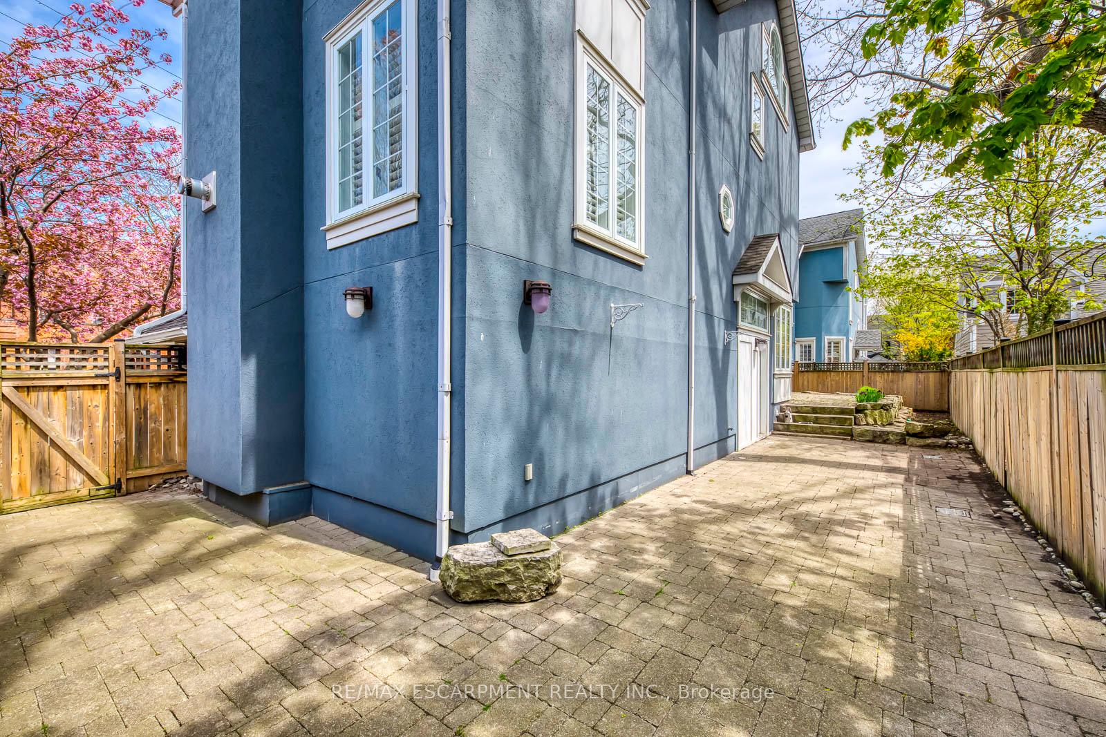Property photo 43