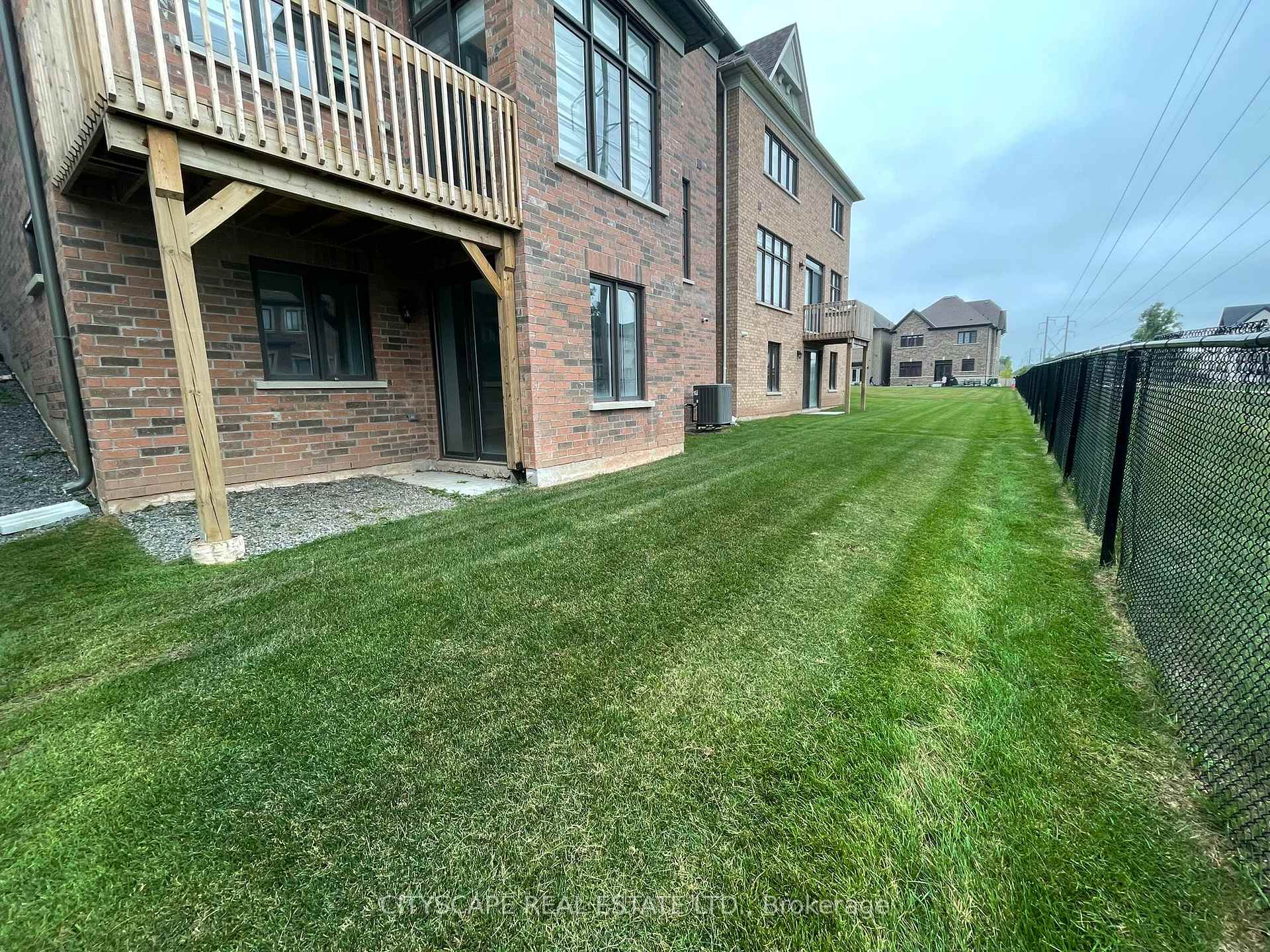 Property photo 37