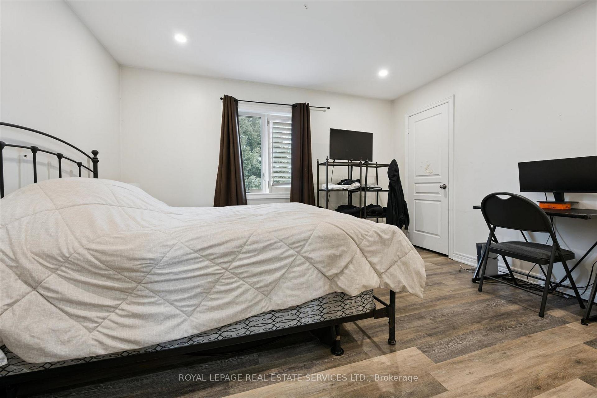 Property photo 28