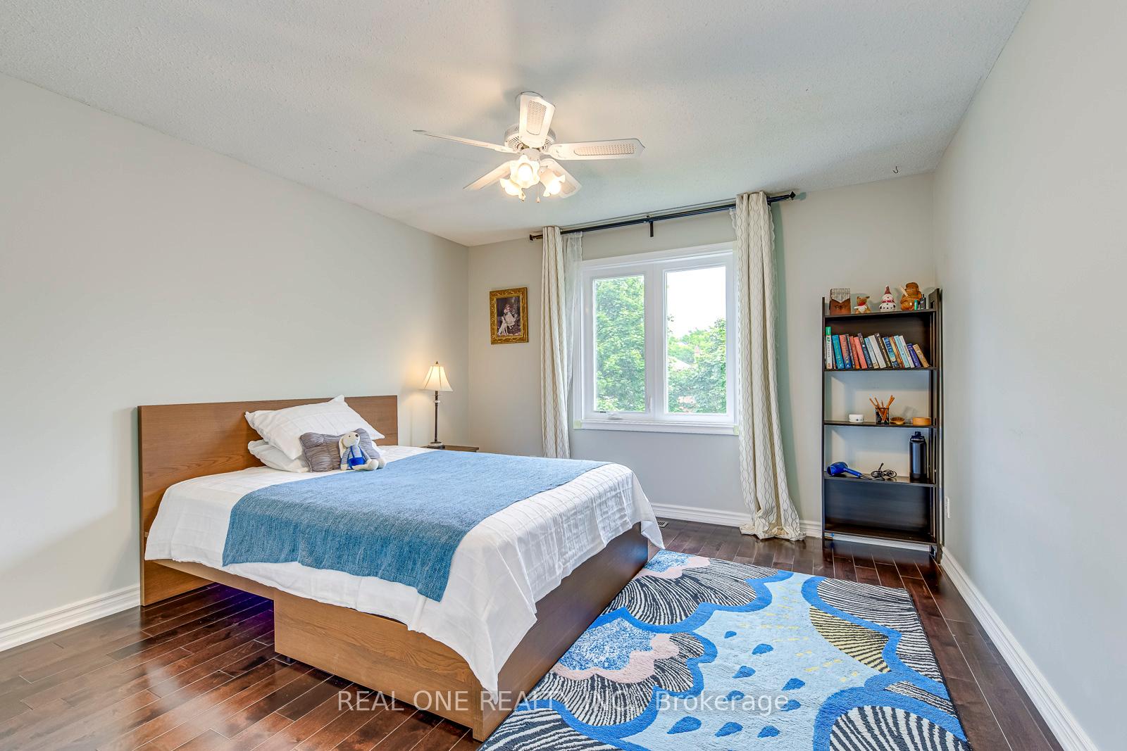 Property photo 24
