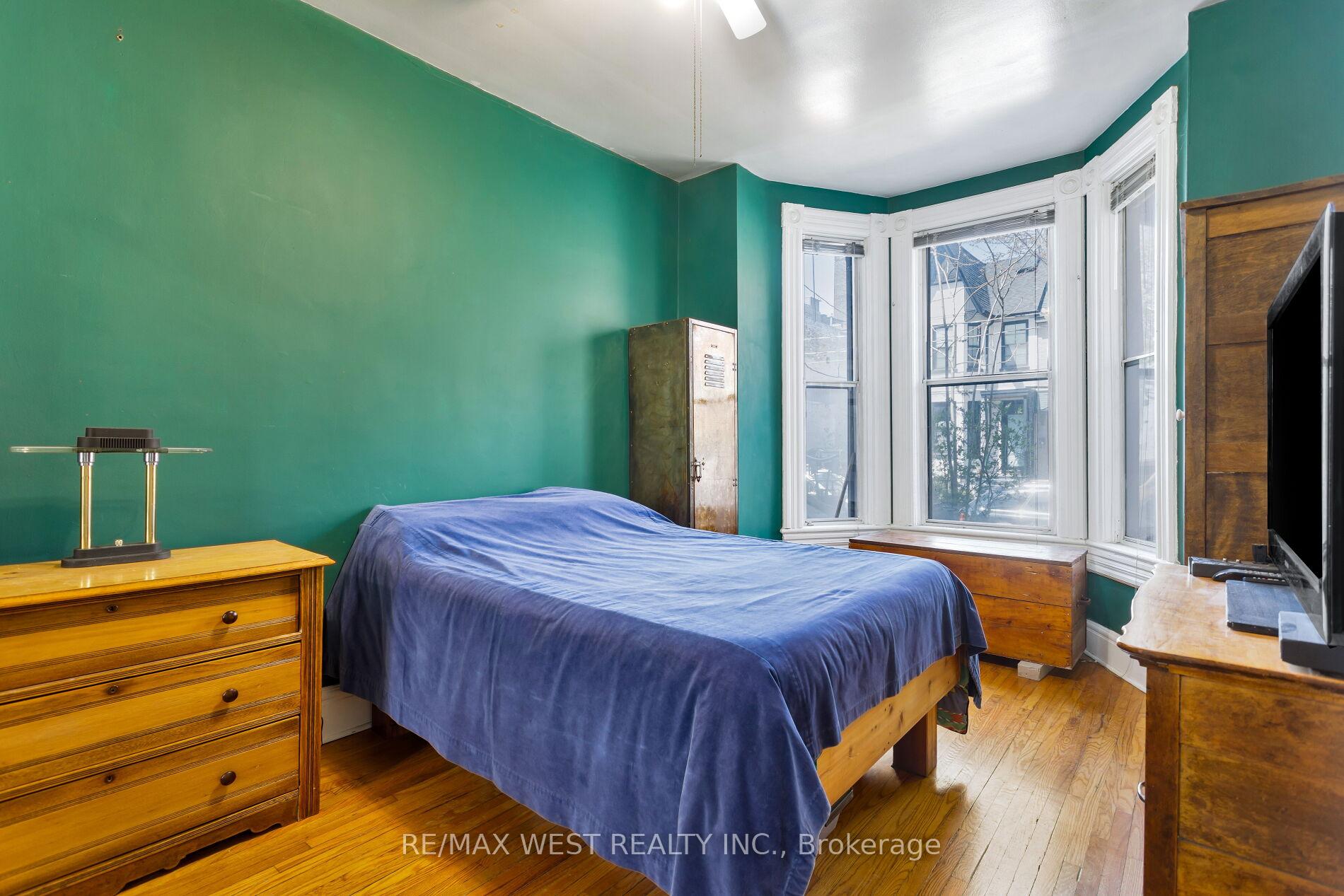 Property photo 45