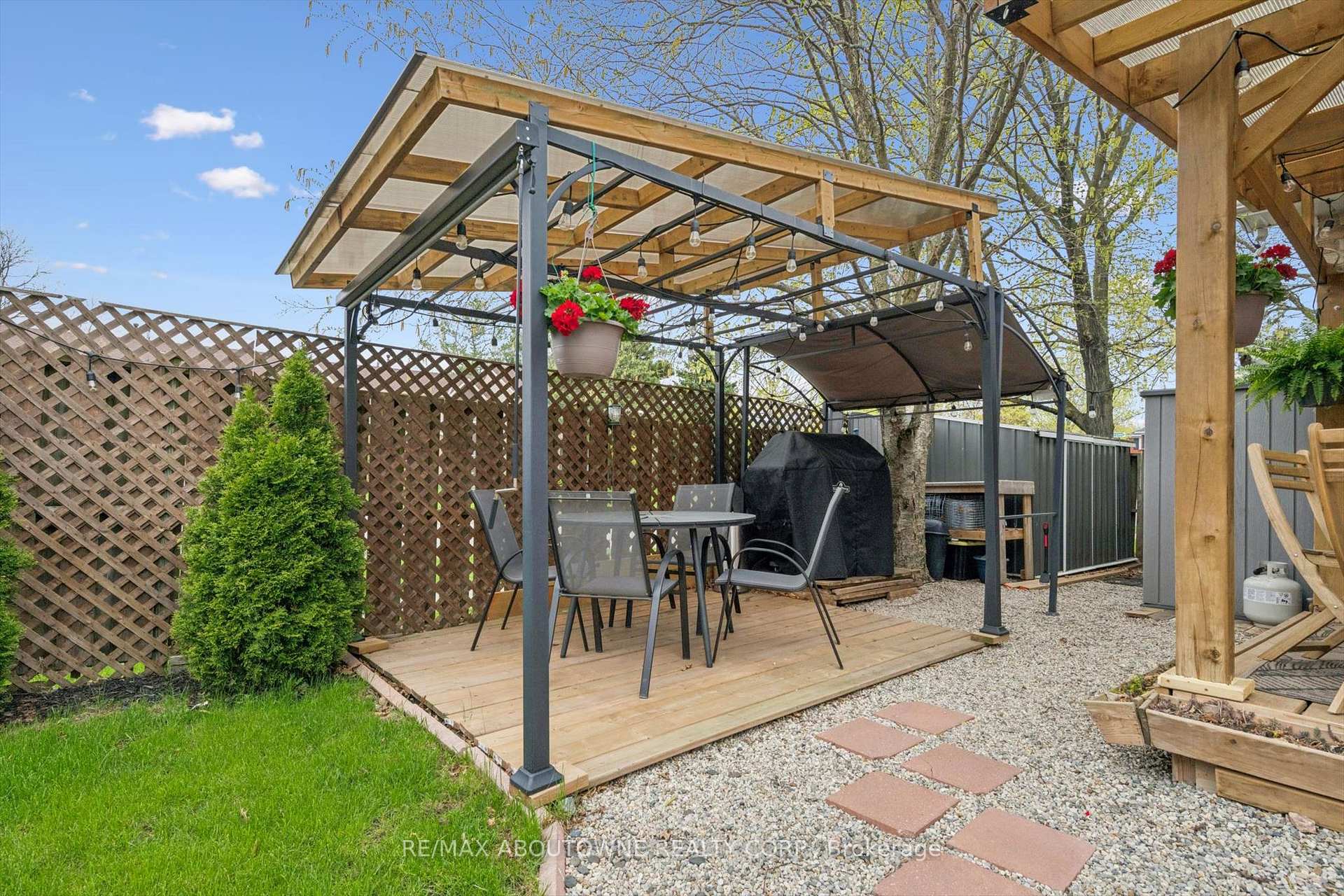 Property photo 37