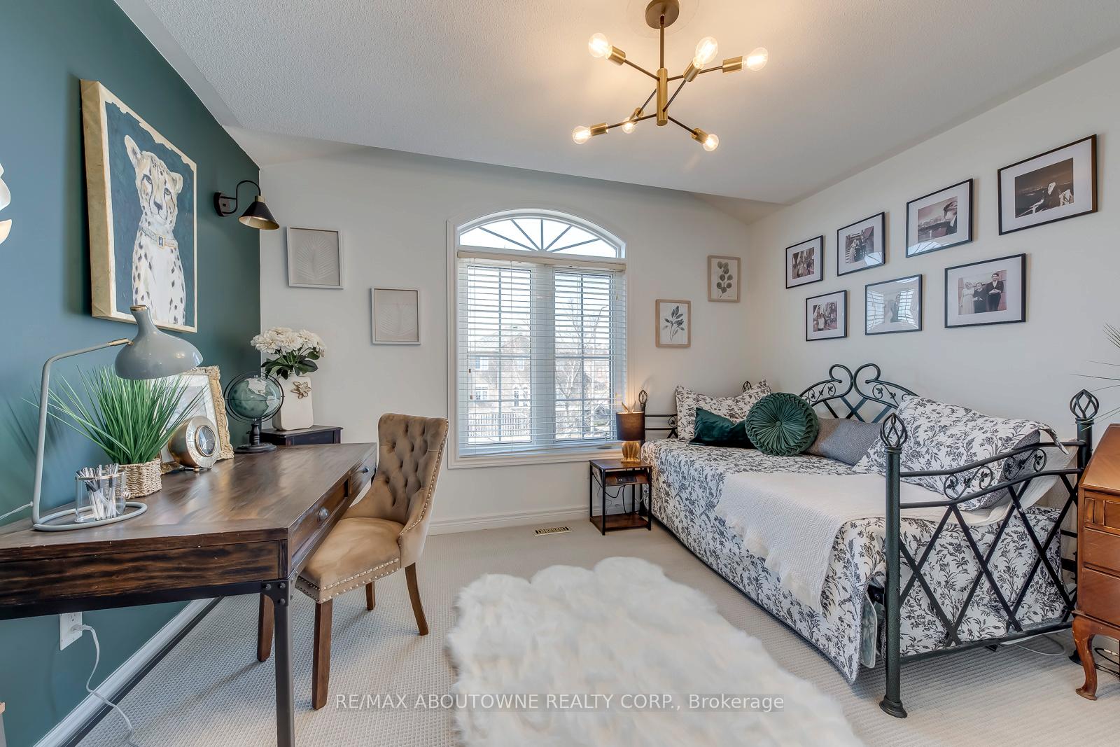 Property photo 32