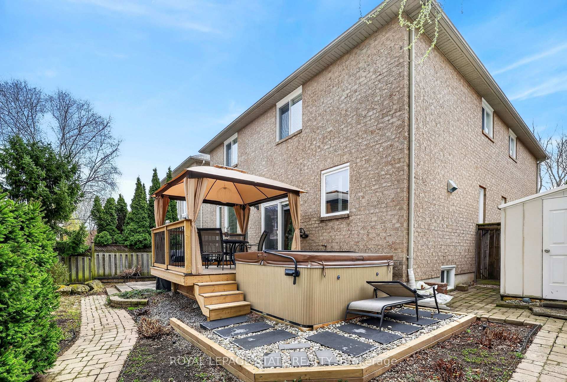 Property photo 32
