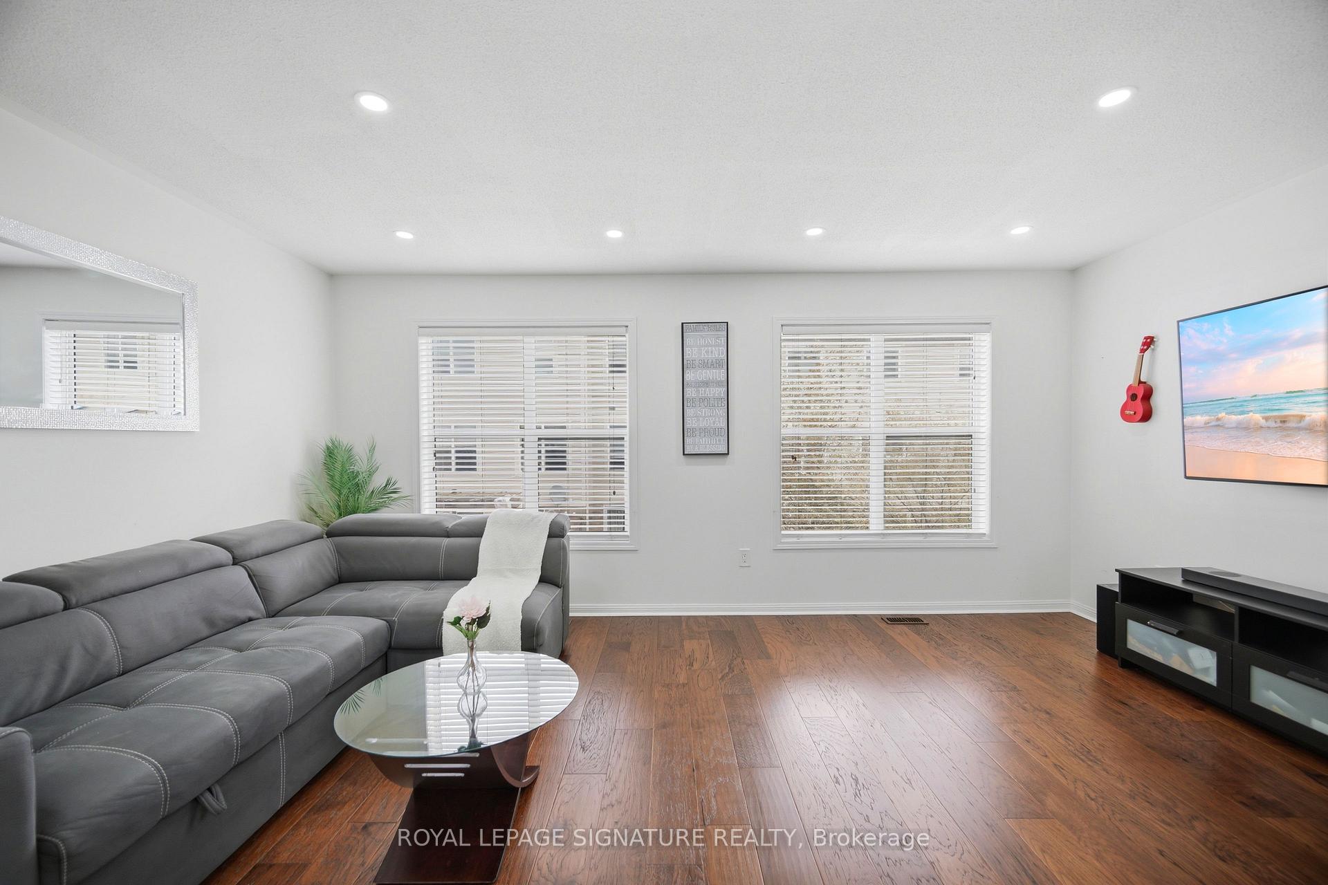 Property photo 44