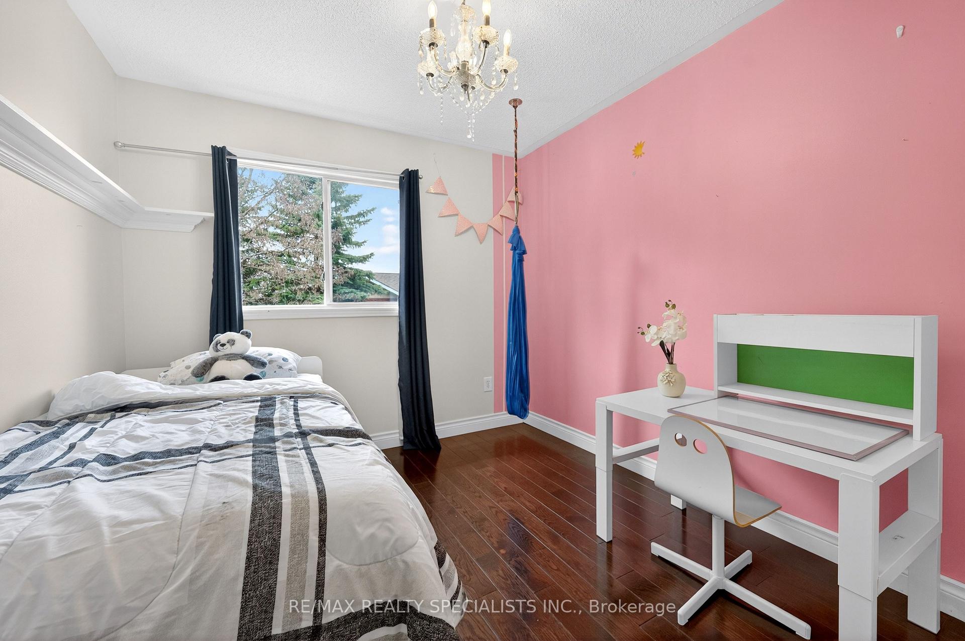 Property photo 25