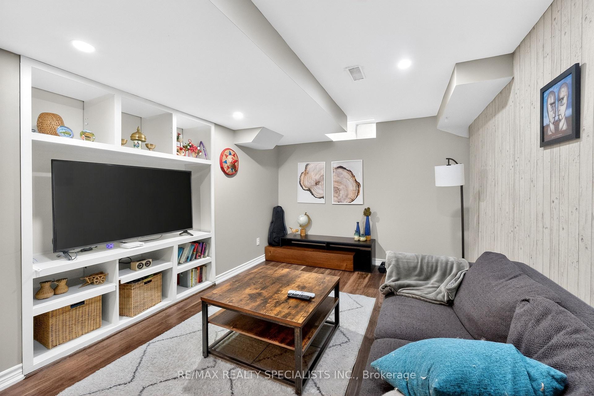 Property photo 32