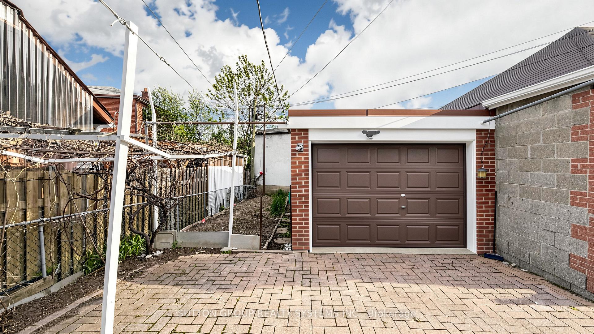 Property photo 47